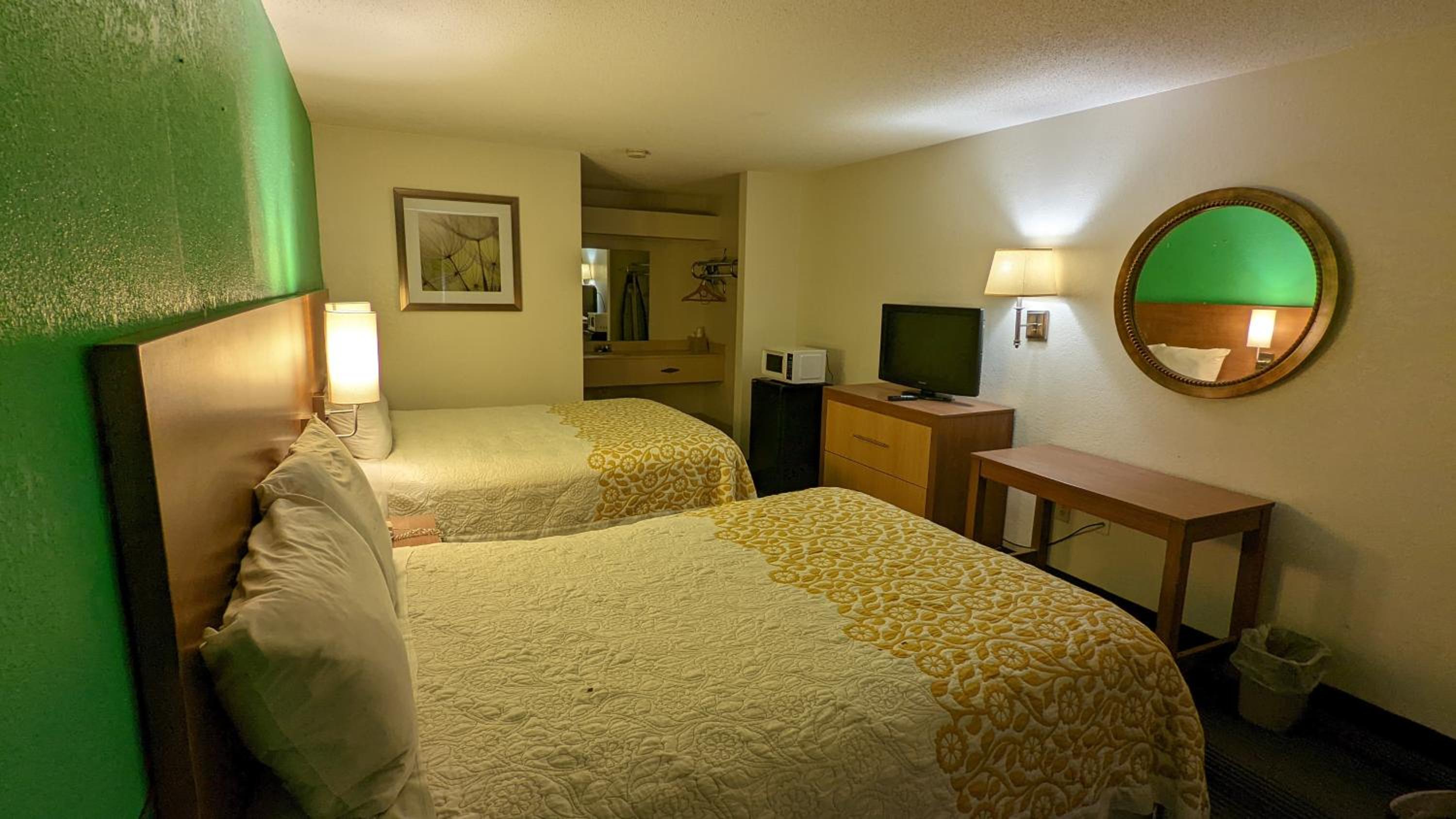 Budget Double Room photo 1
