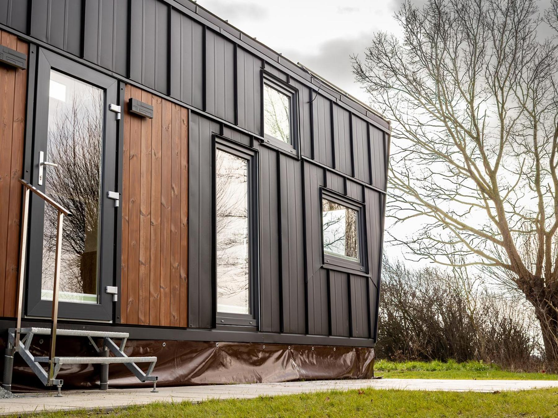 Tiny House Cube - C232 photo 3