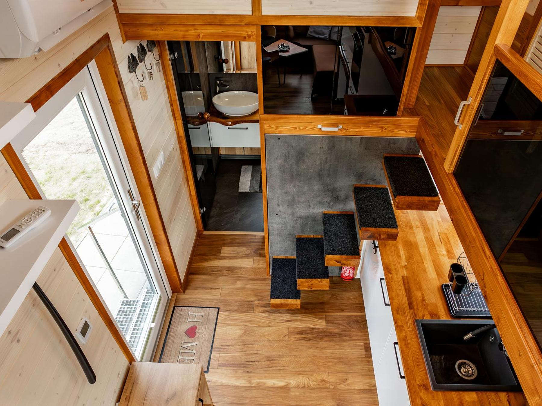 Tiny House Cube - C232 photo 1
