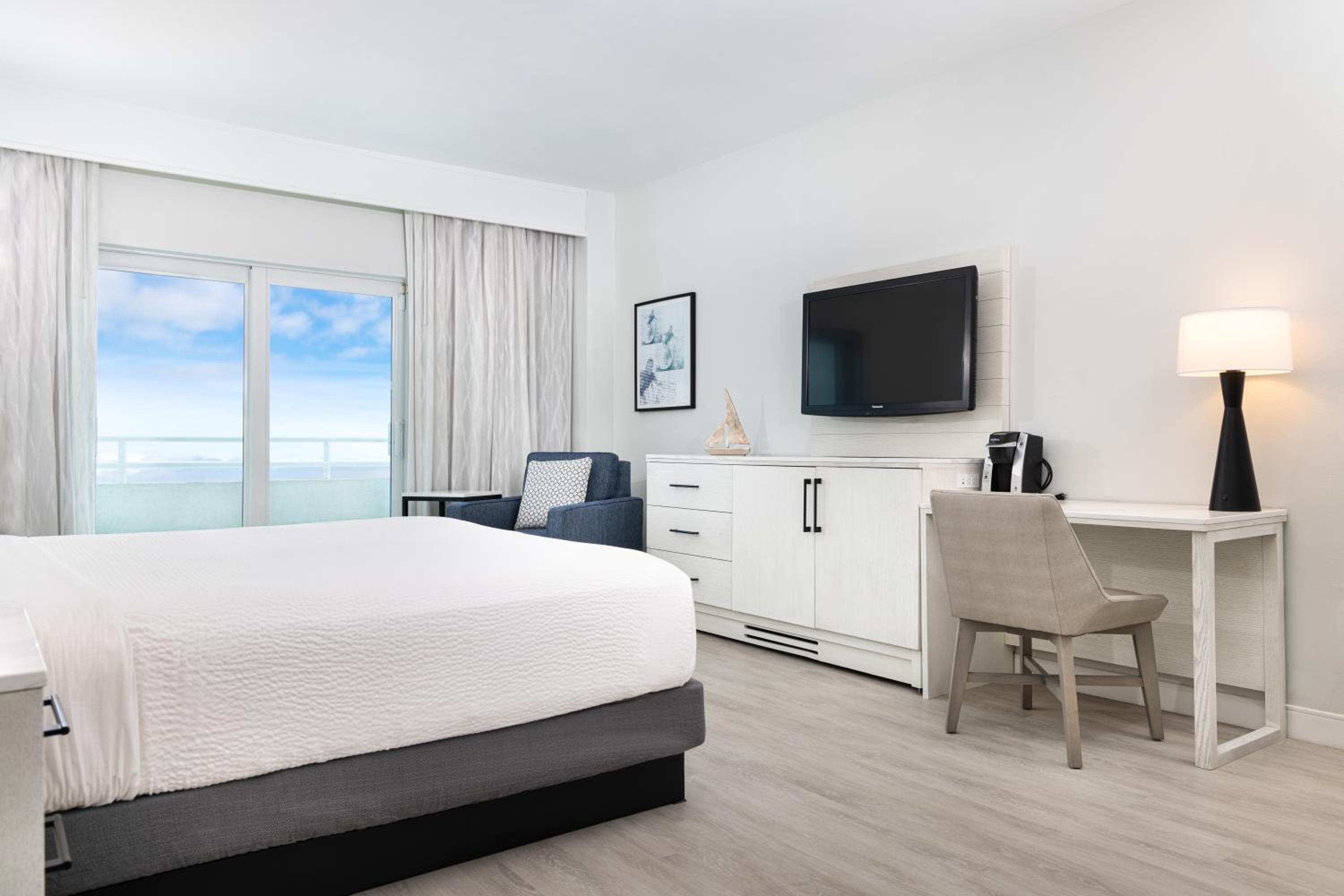 King Room with Sea View photo 2