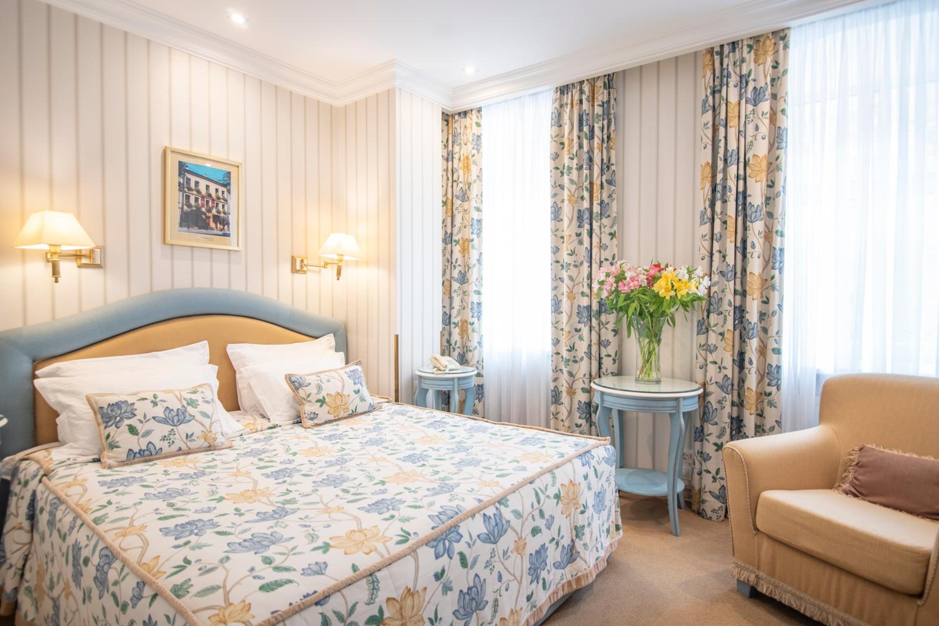 Standard Double or Twin Room photo 1