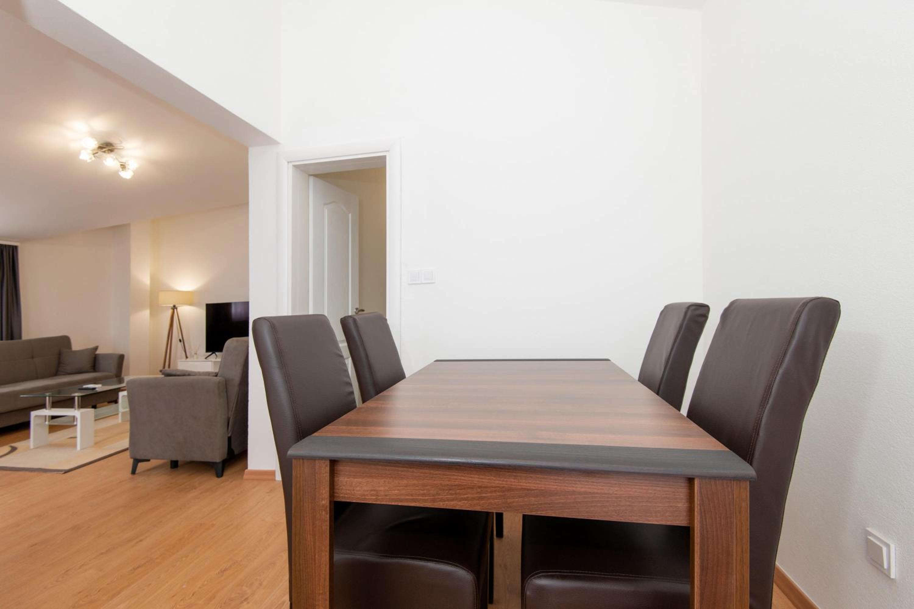 Two-Bedroom Apartment photo 2