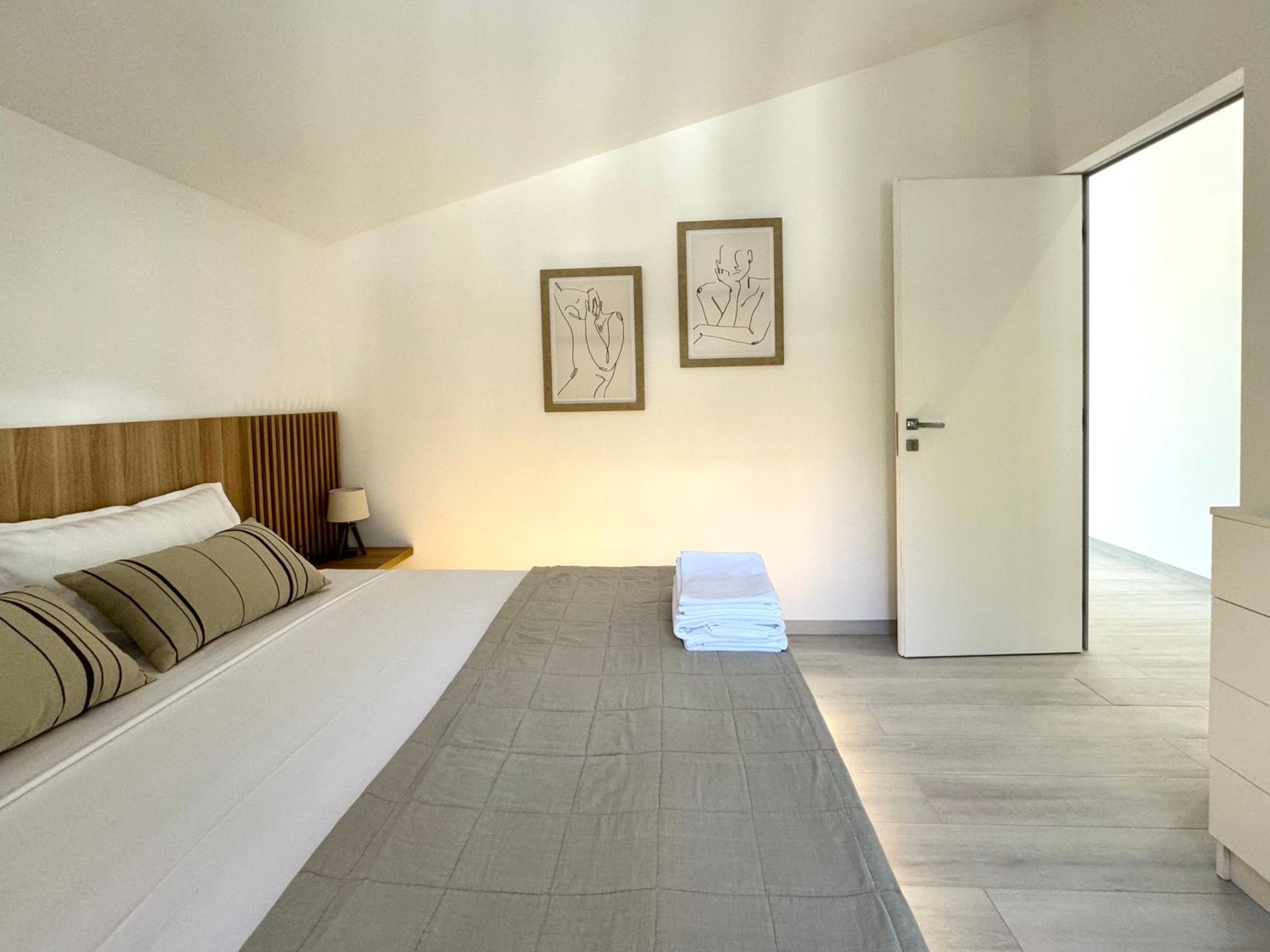 One-Bedroom Apartment with Sea View and Terrace photo 1