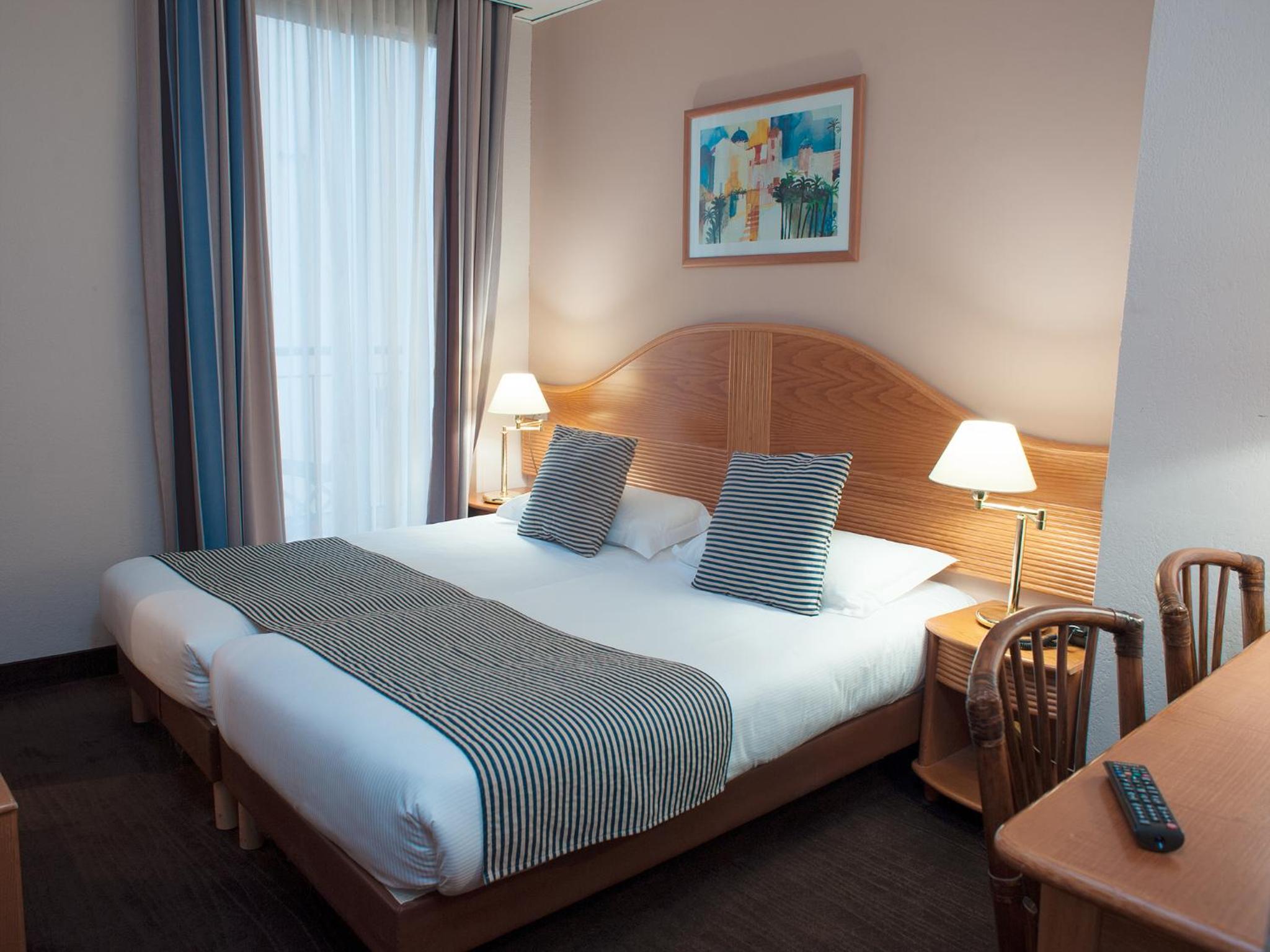 Superior Double or Twin Room - Photo 3