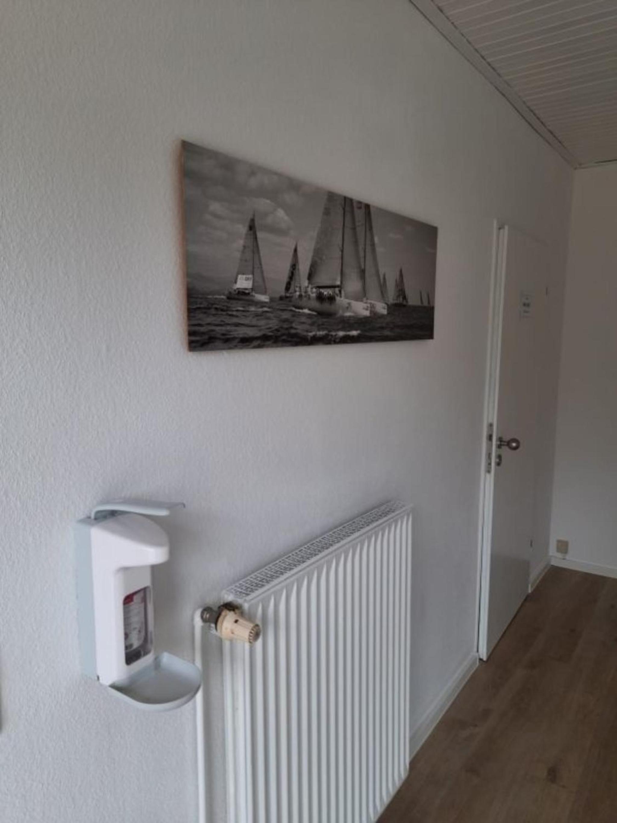 Apartment photo 3