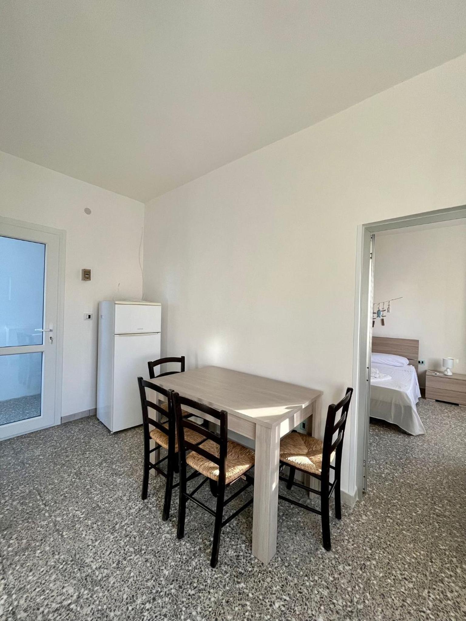 Apartment photo 3
