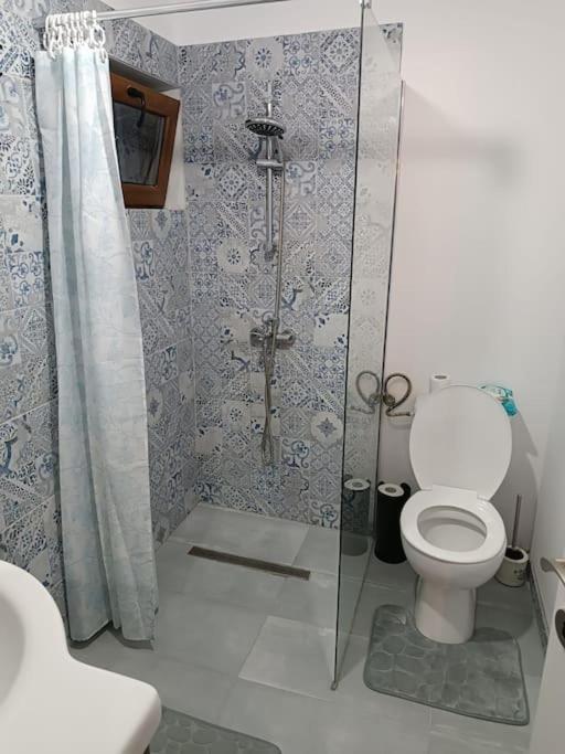 Two-Bedroom House photo 3