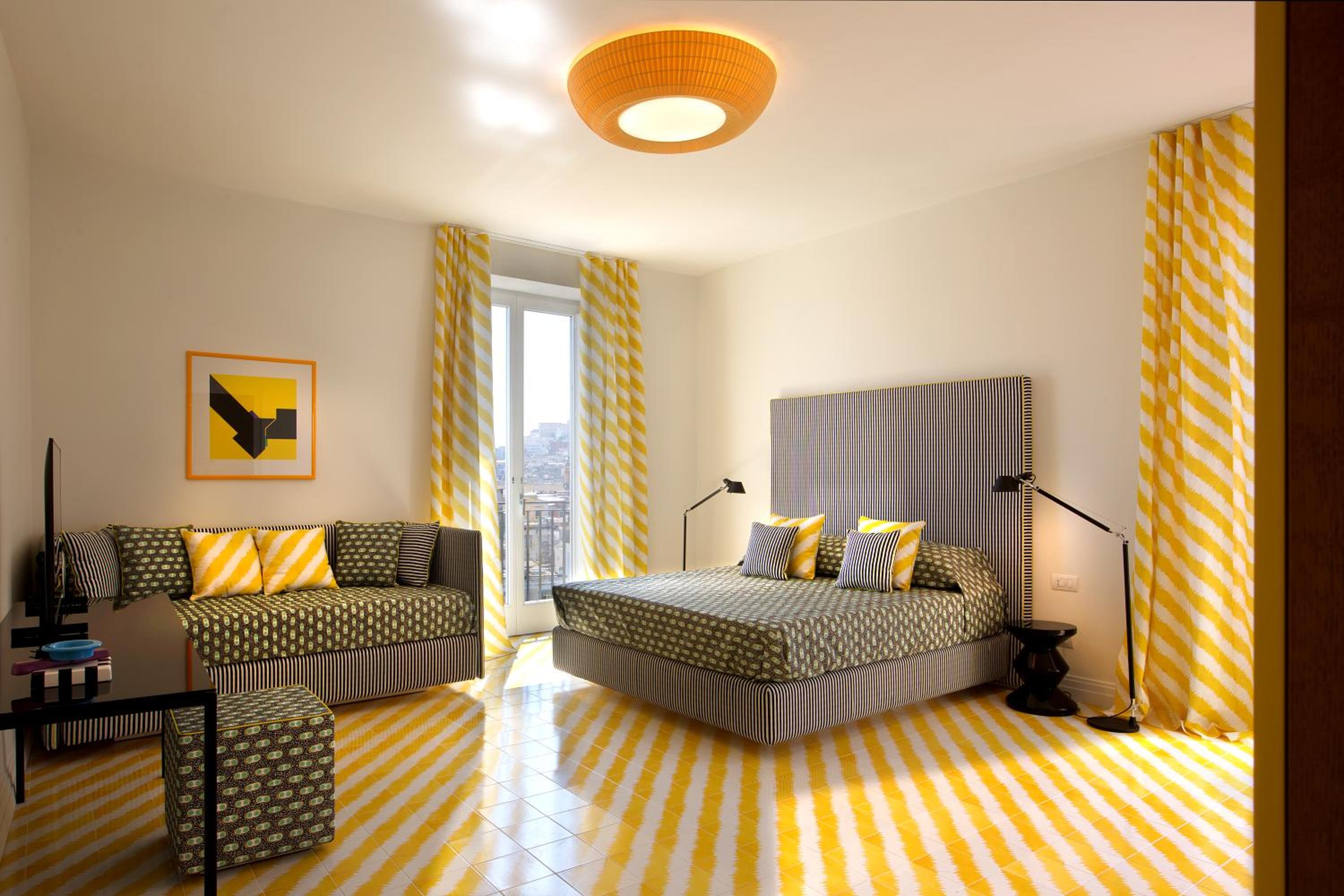 Deluxe Triple Room with Sea View