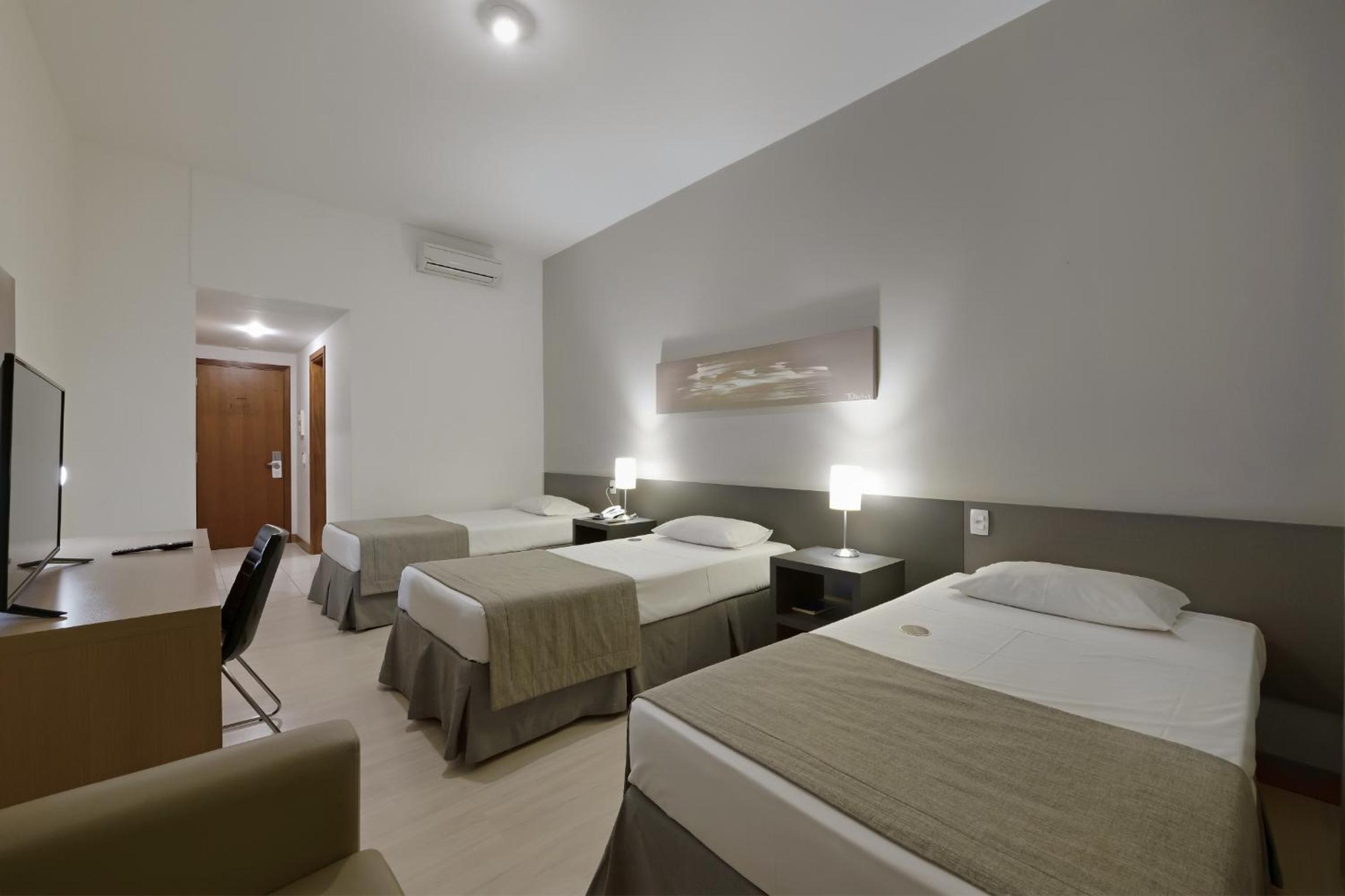 Luxury Triple Room photo 1