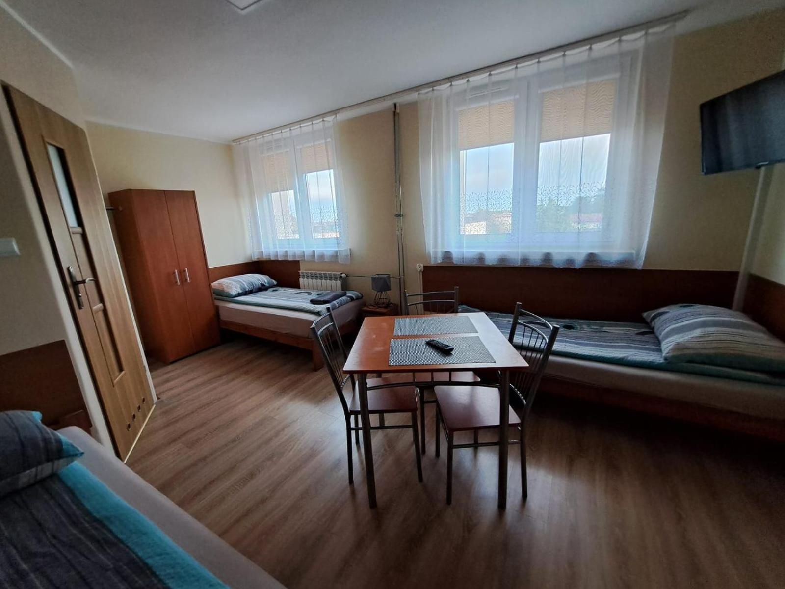 Triple Room with Bathroom photo 1