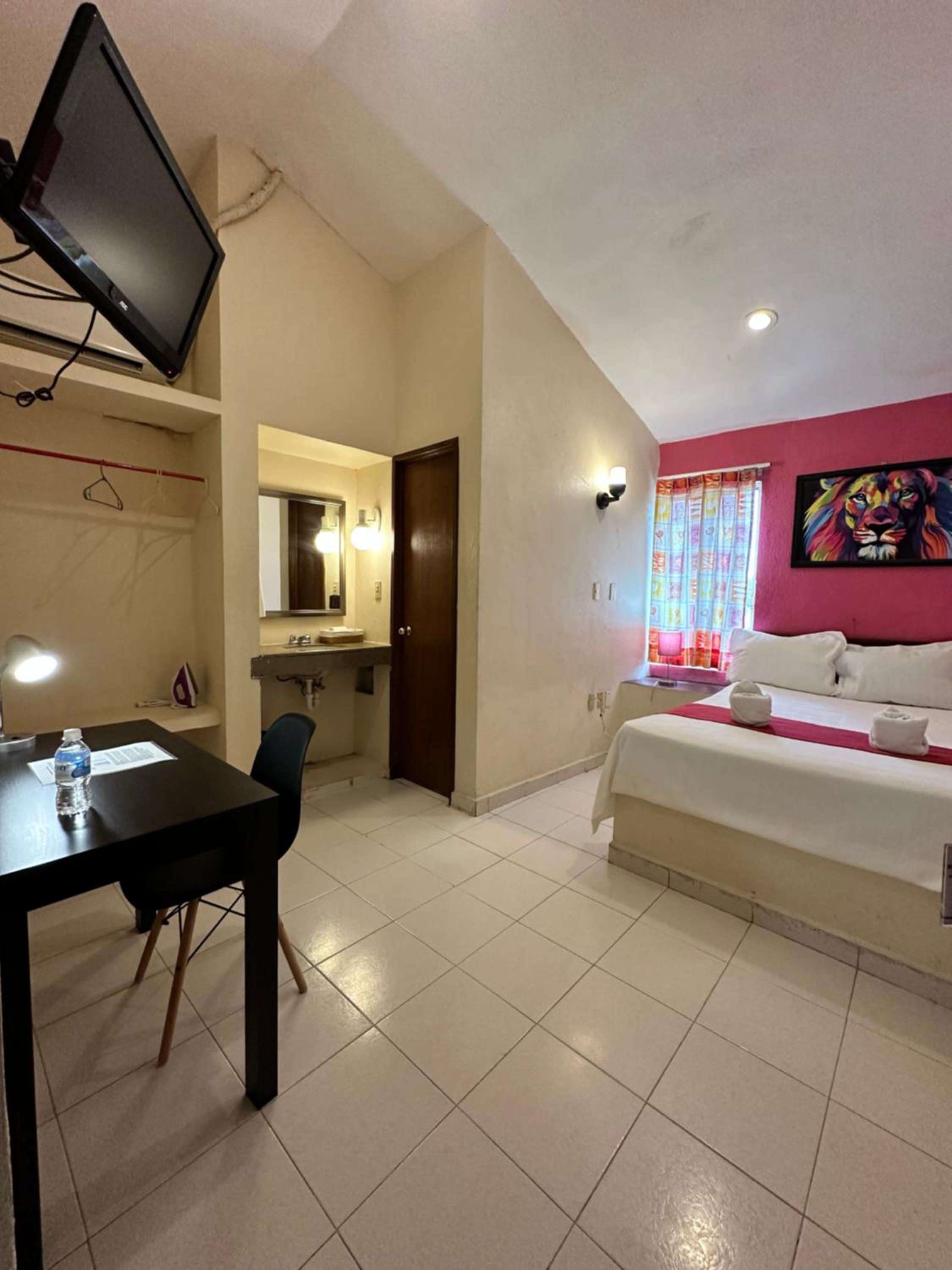 Small Single Room