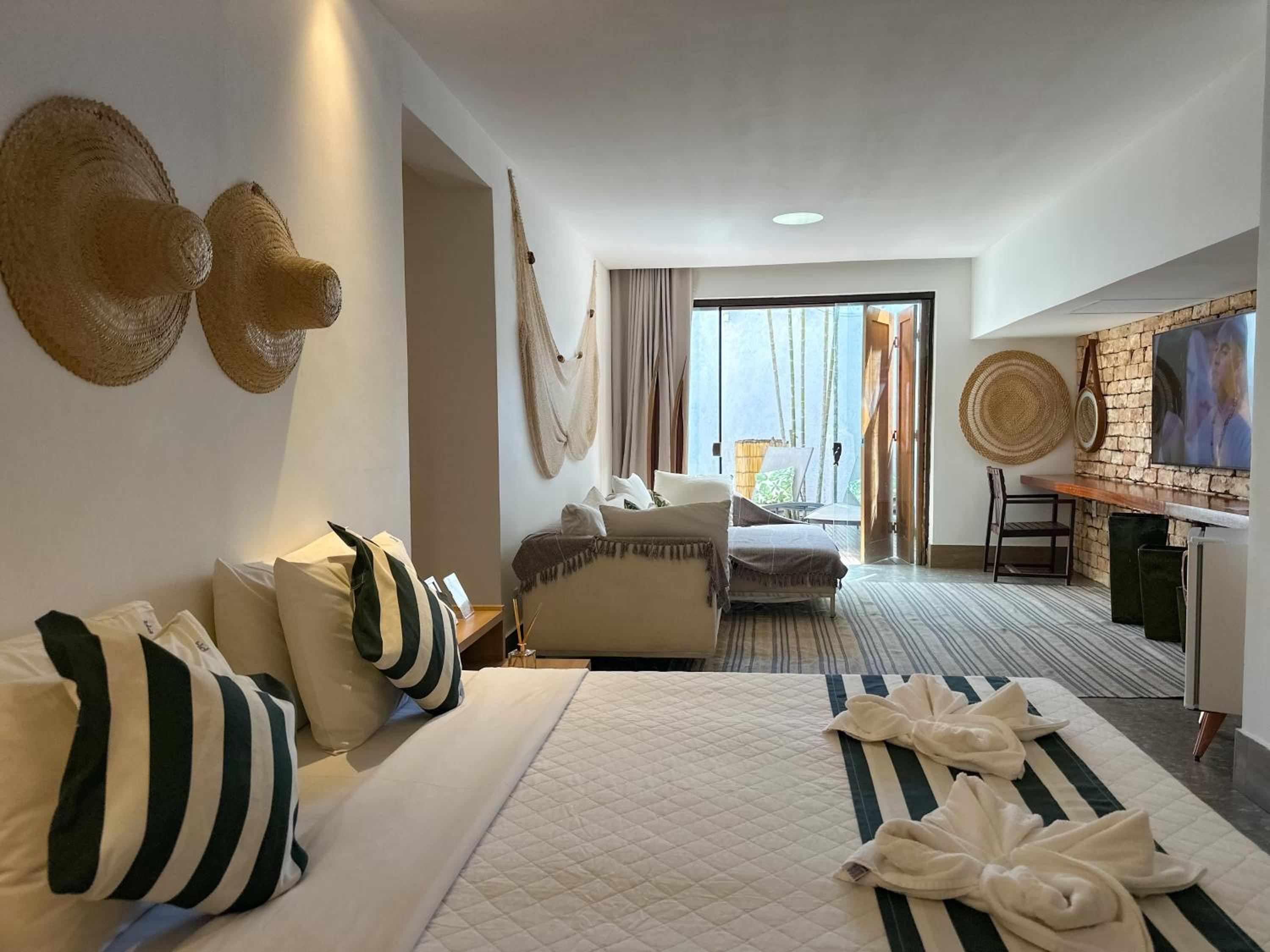 Suite with Private Pool Internal View