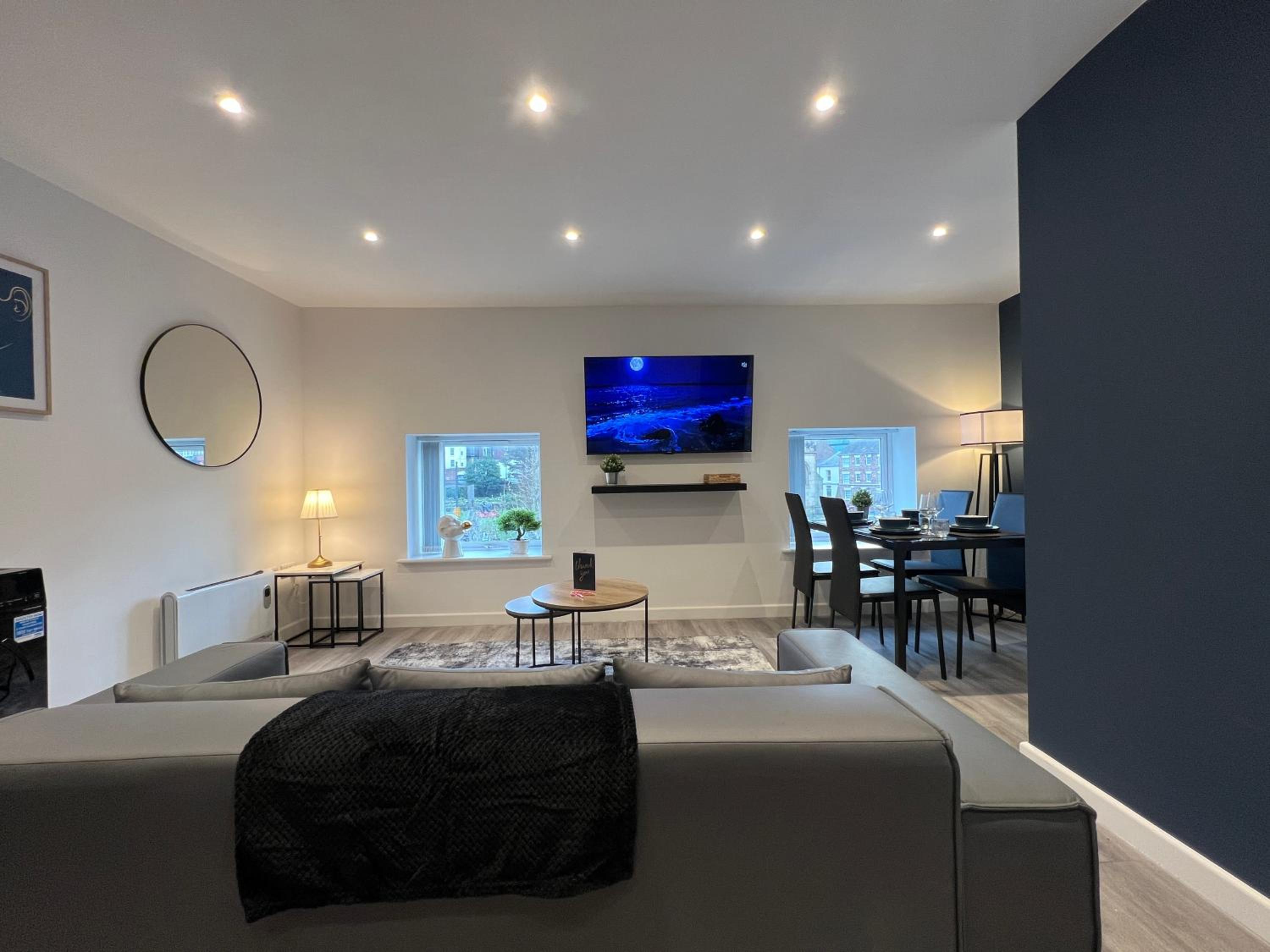 Superior Apartment photo 2