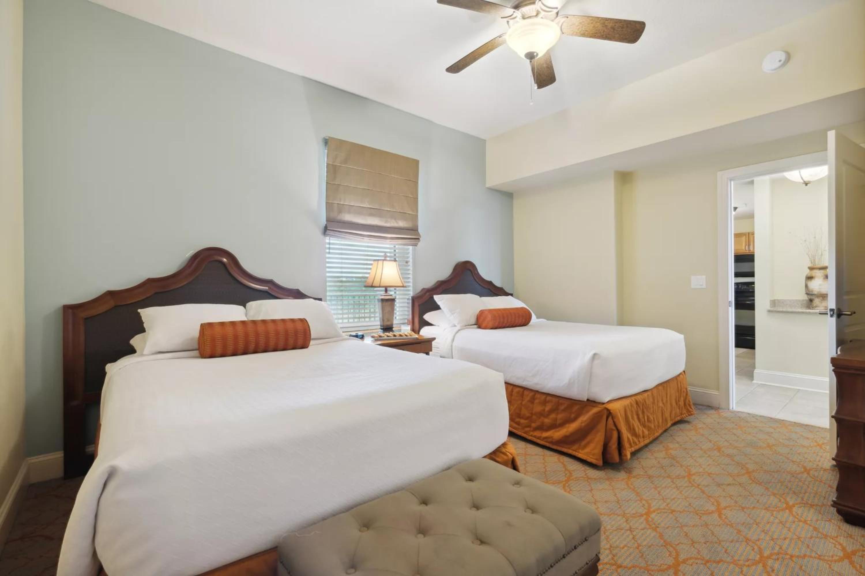 Two-Bedroom Suite photo 3