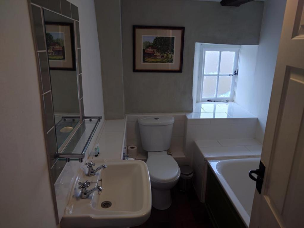 Superior King Room - Photo 6
