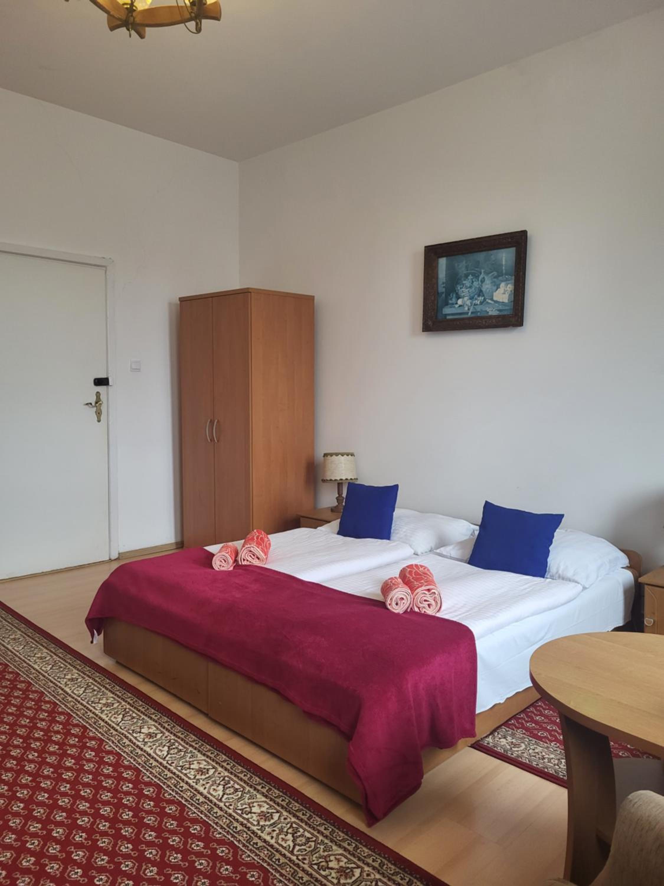 Triple Room - Photo 5