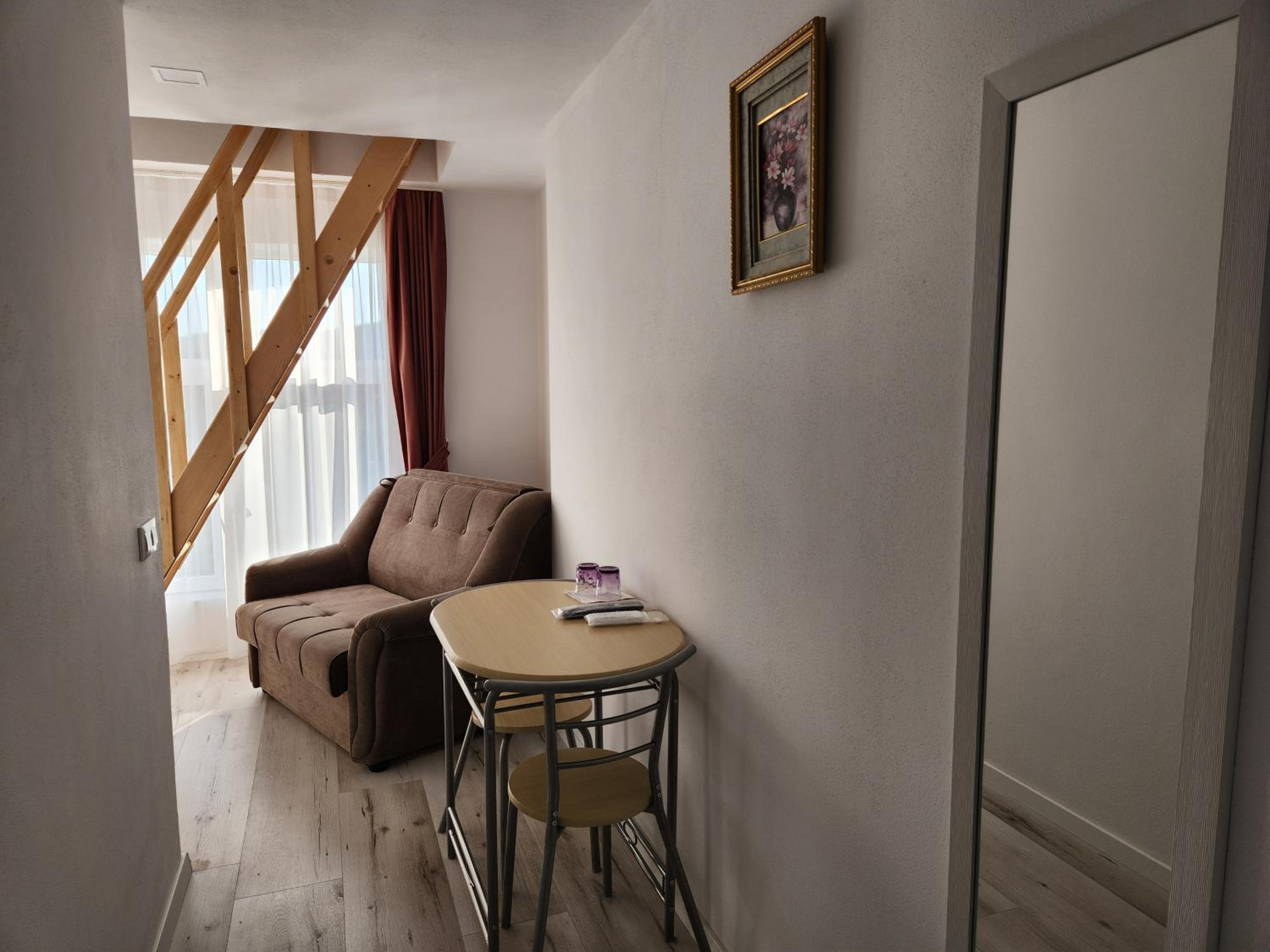 Double or Twin Room photo 2