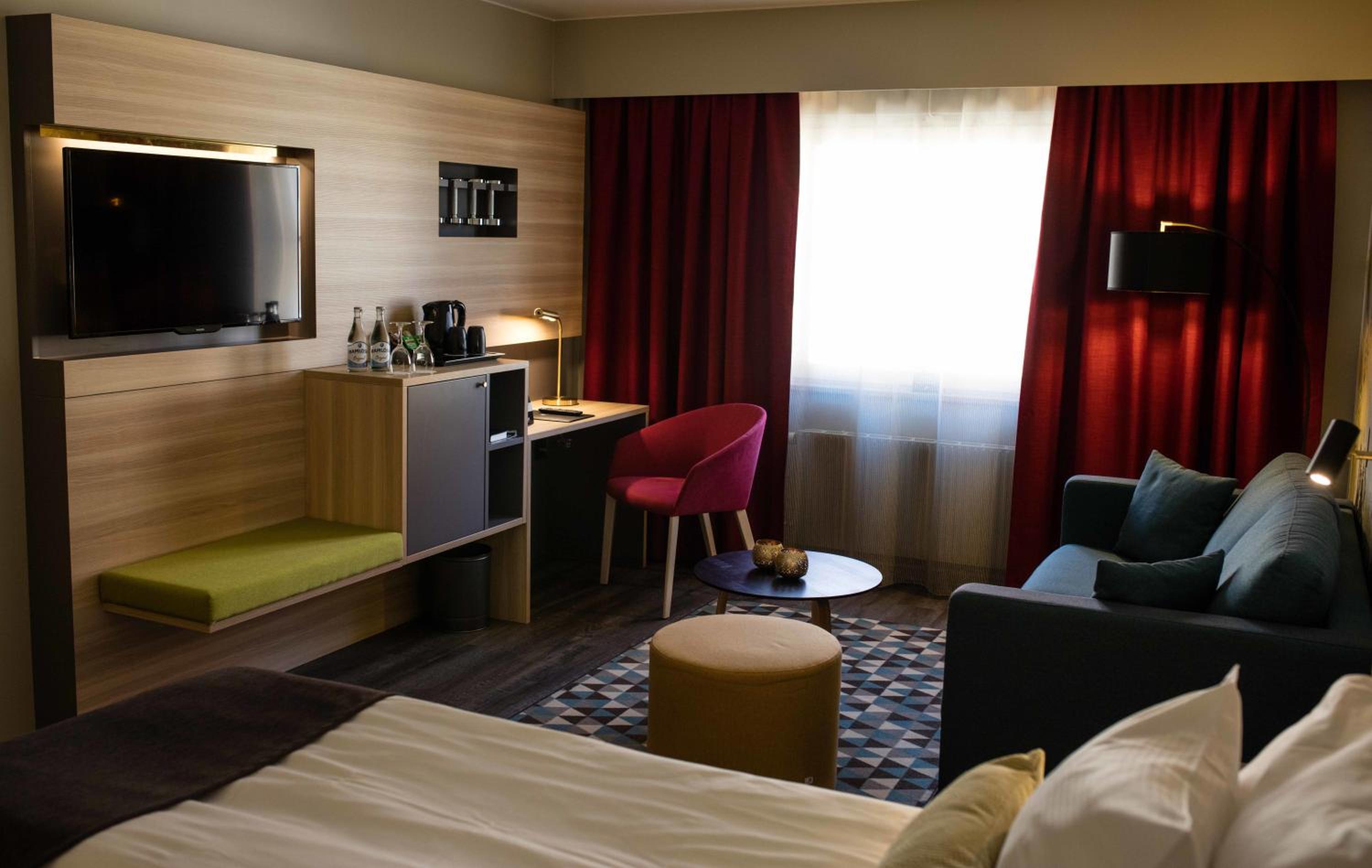 Superior Room Four - Photo 3