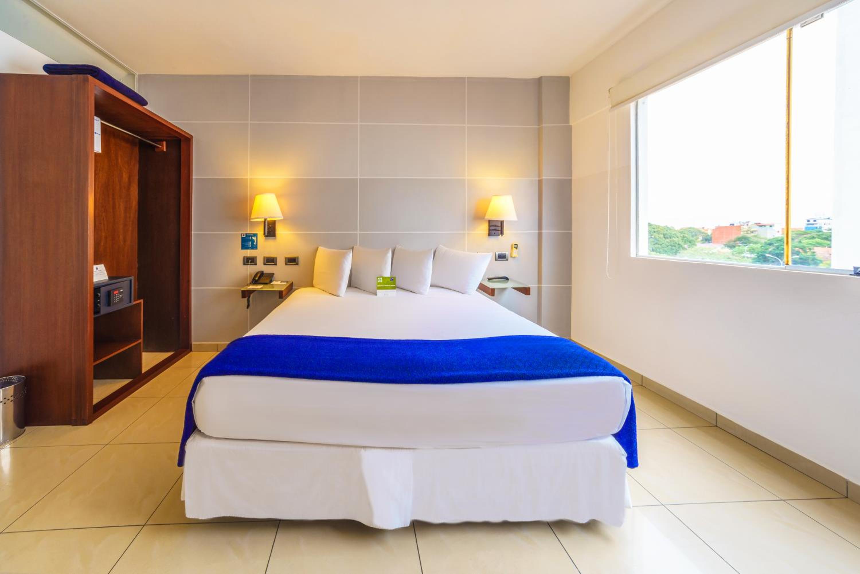 Double Room - Photo 8