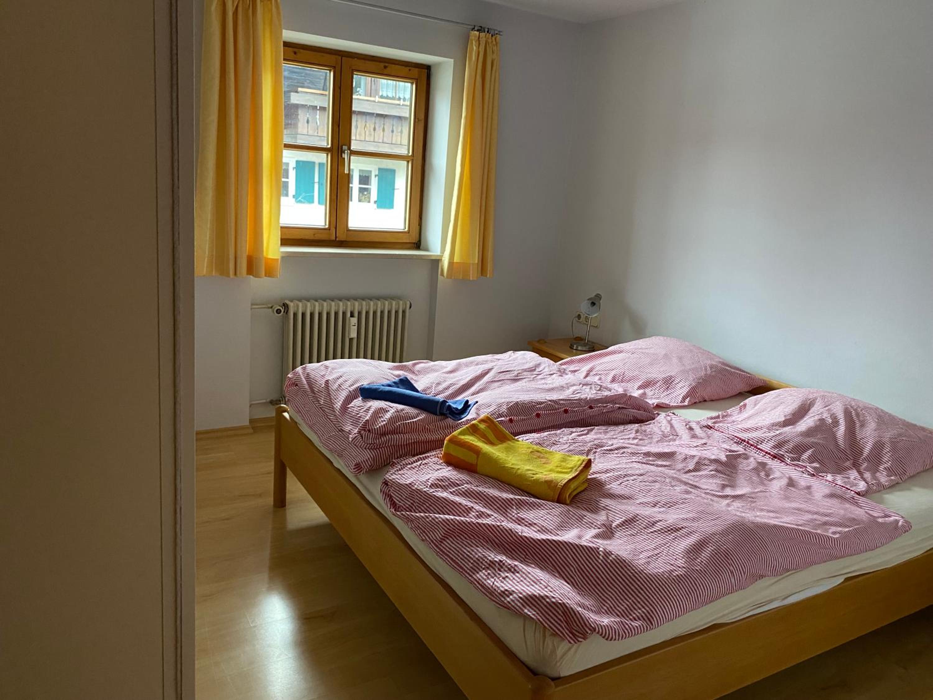 Two-Bedroom Apartment with Mountain View photo 3