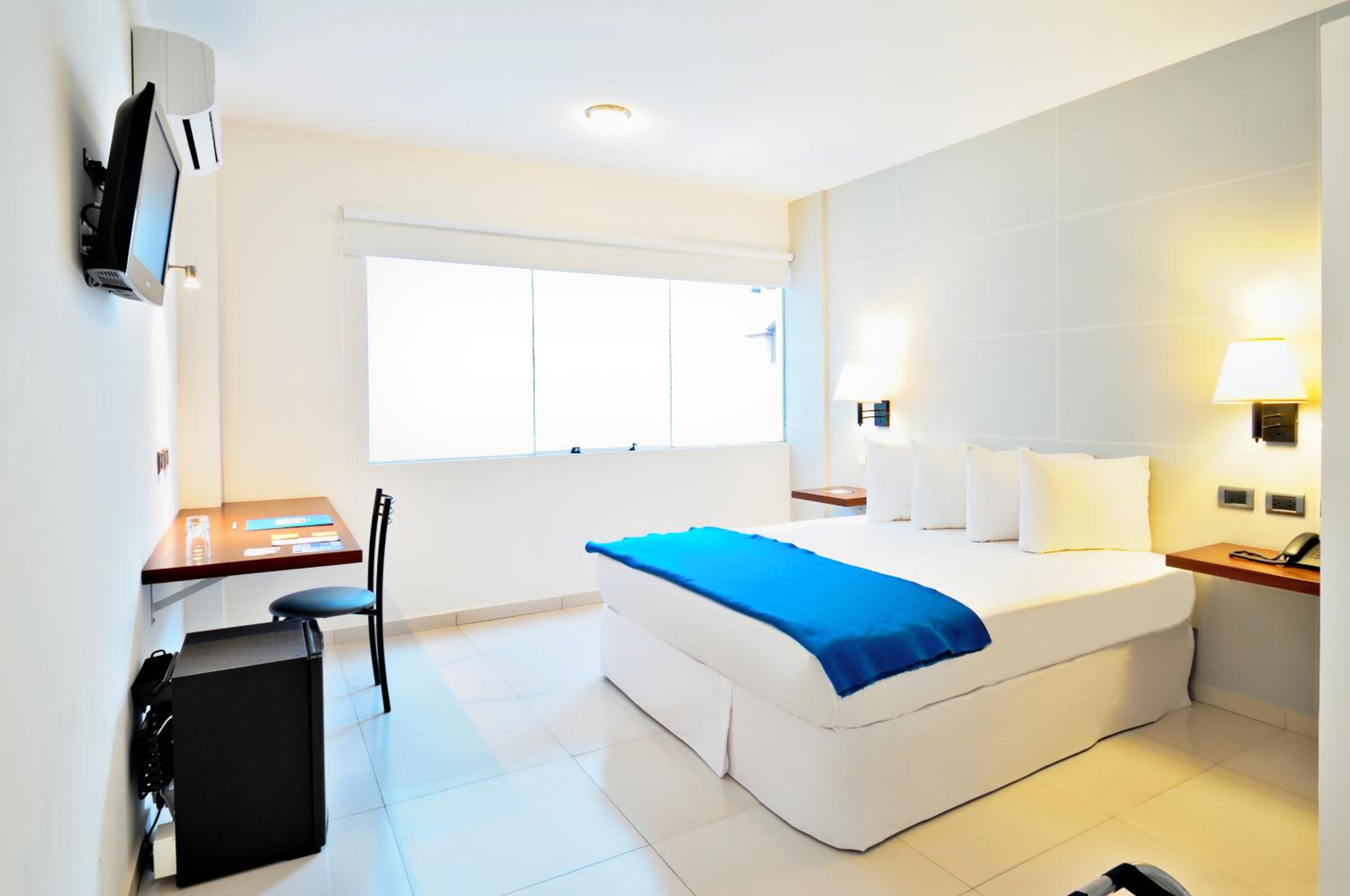 Double Room - Photo 3