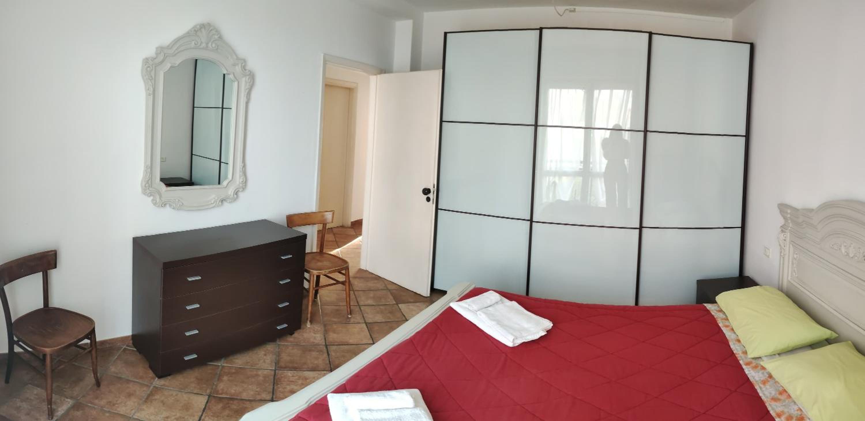 Two-Bedroom Deluxe Apartment with Balcony