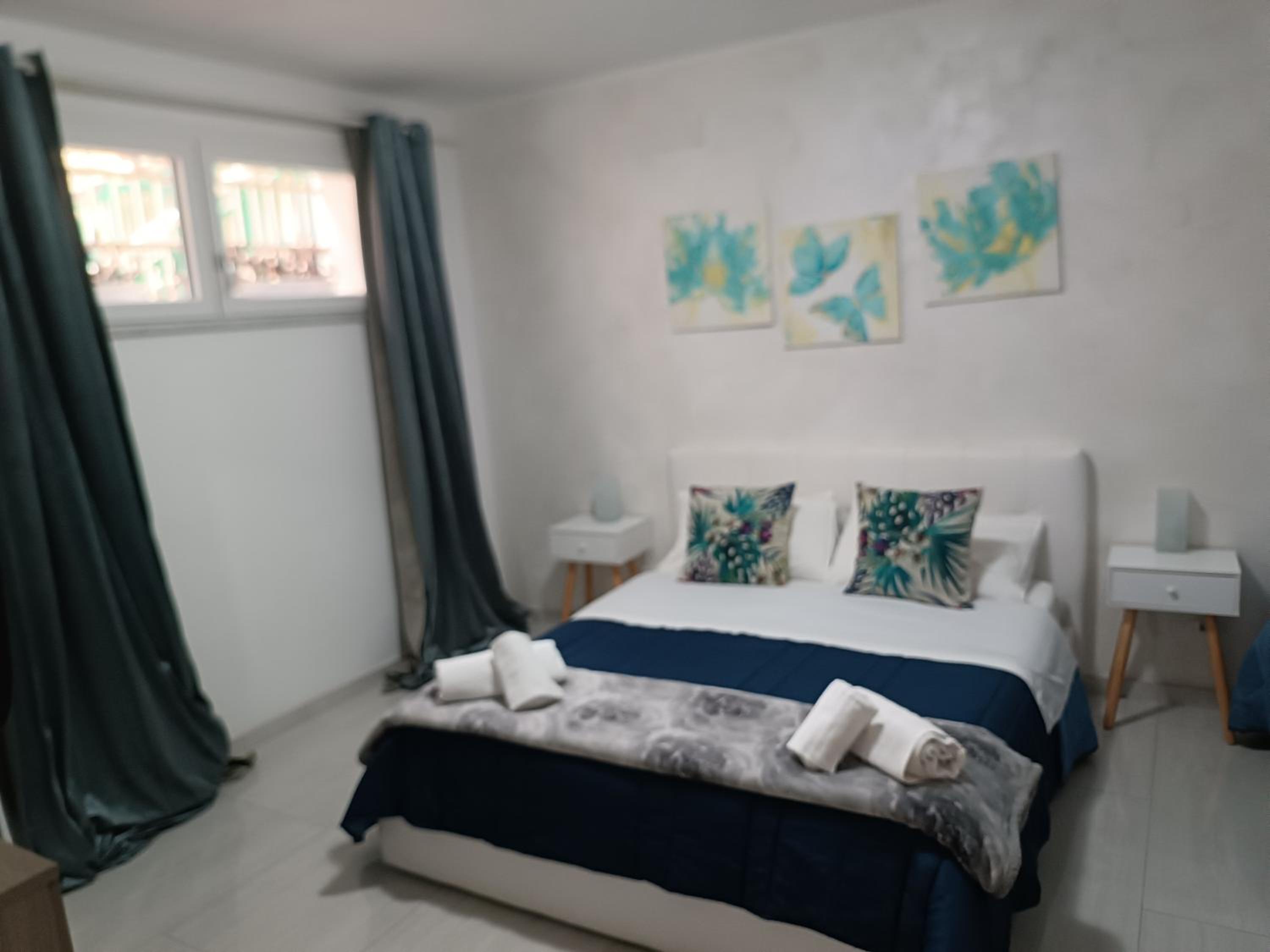 Deluxe Quadruple Room - Photo 6