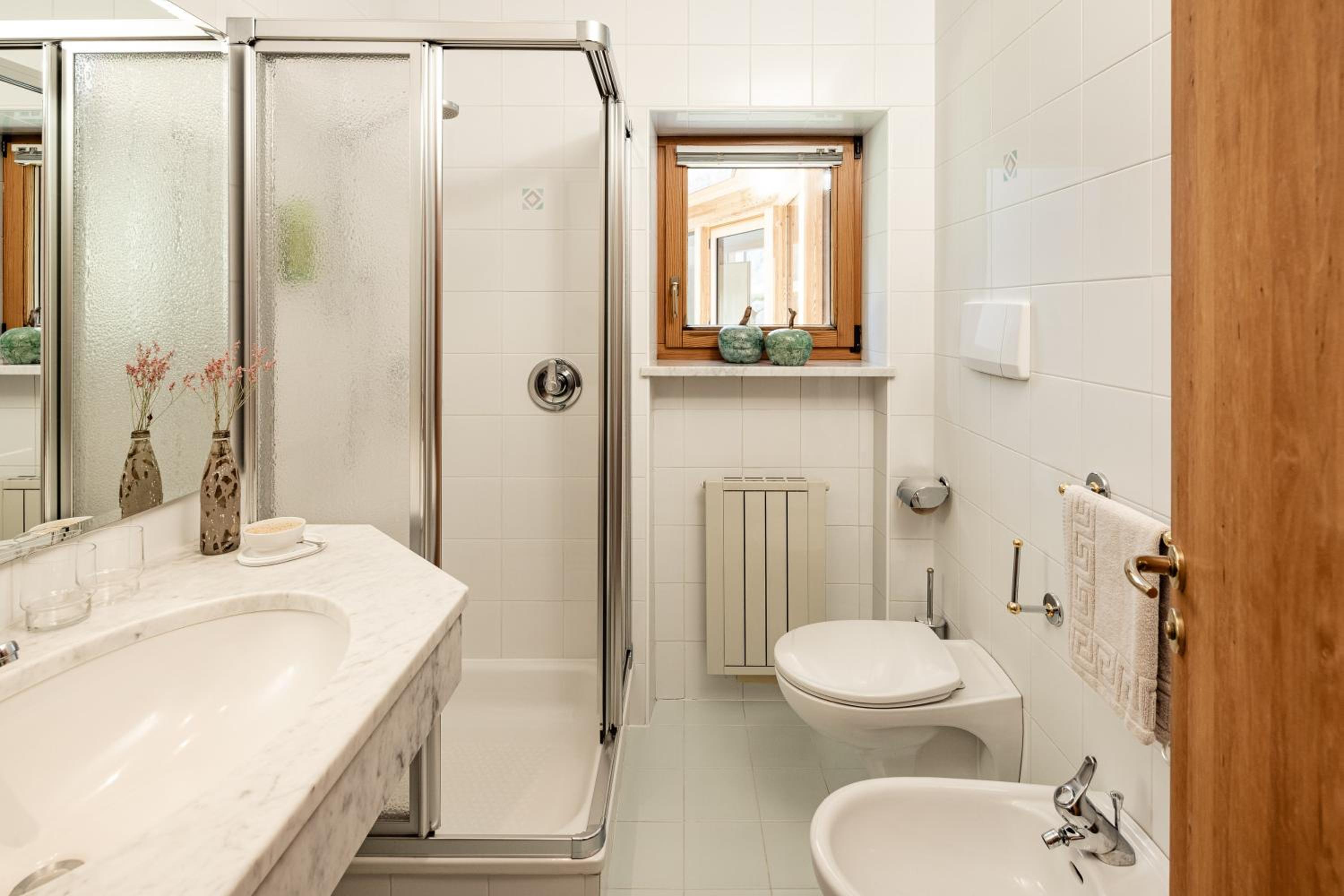 Double Room - Photo 2