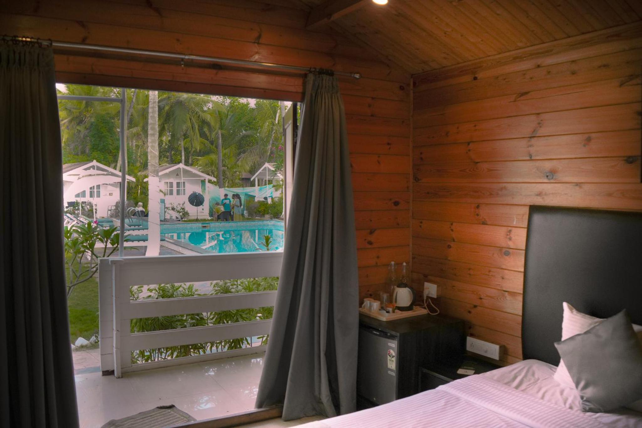 Deluxe Double Room with Balcony