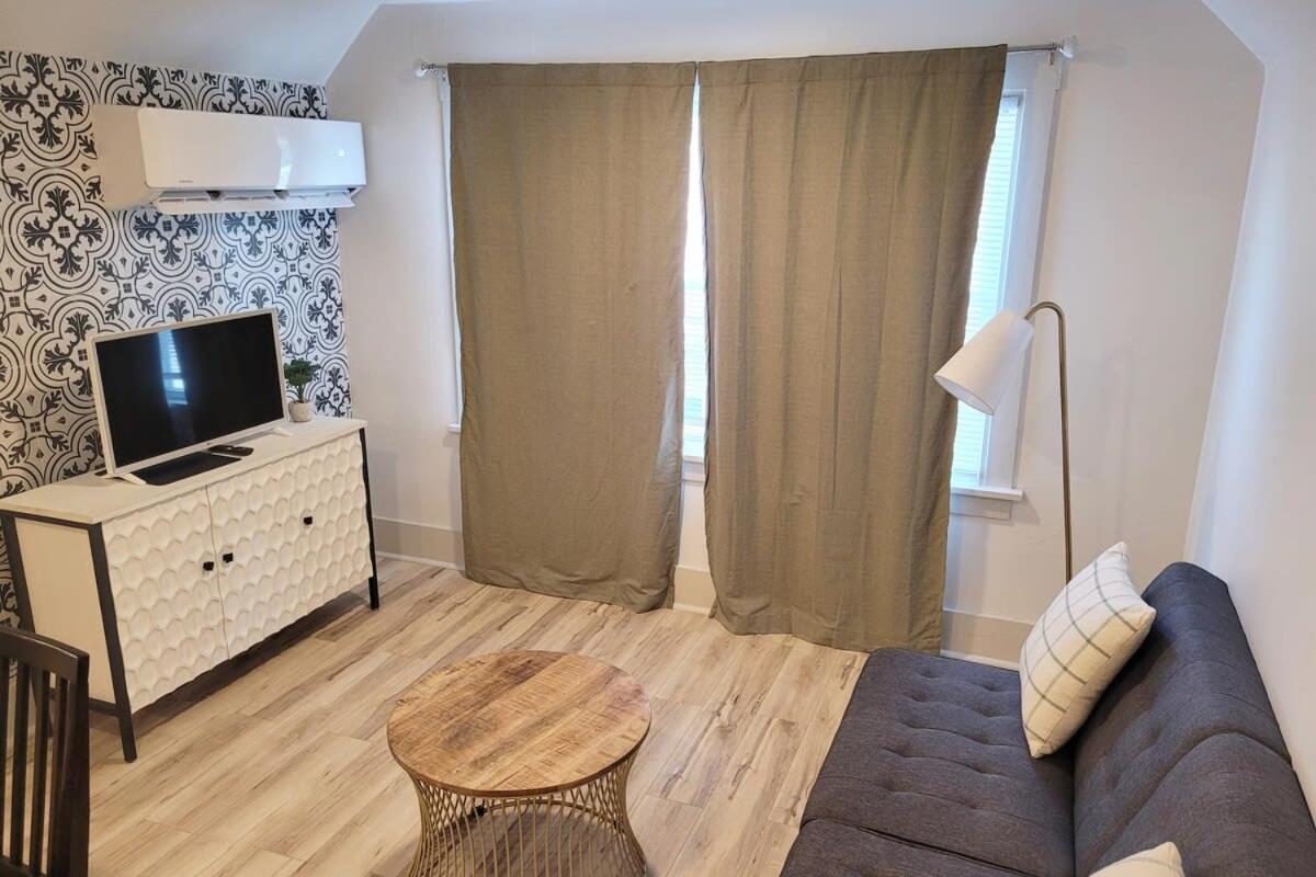 Apartment photo 1