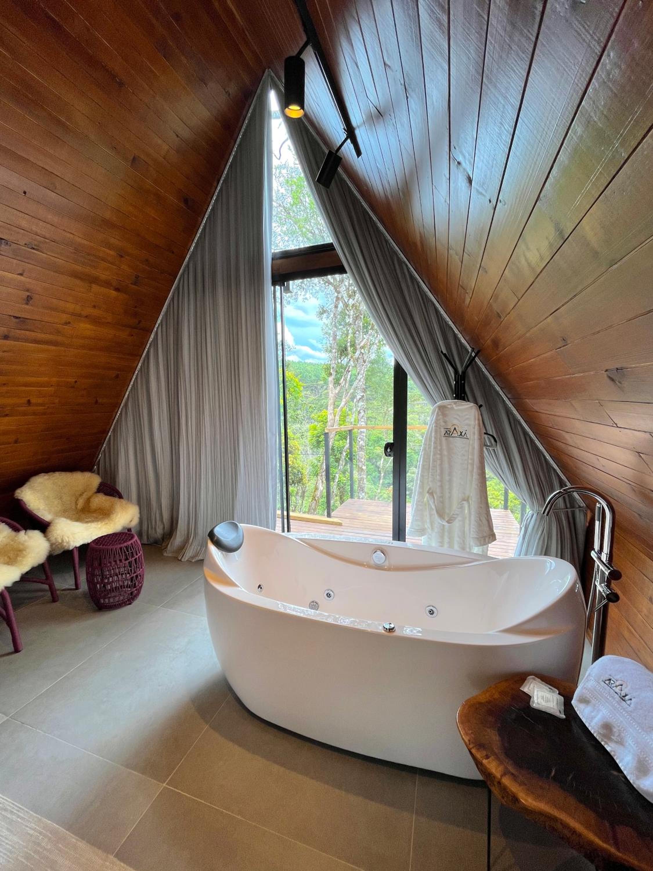 One-Bedroom Chalet - Photo 8