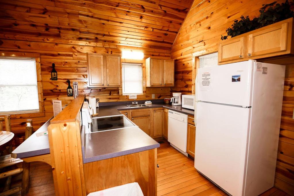 Two-Bedroom House - Photo 6