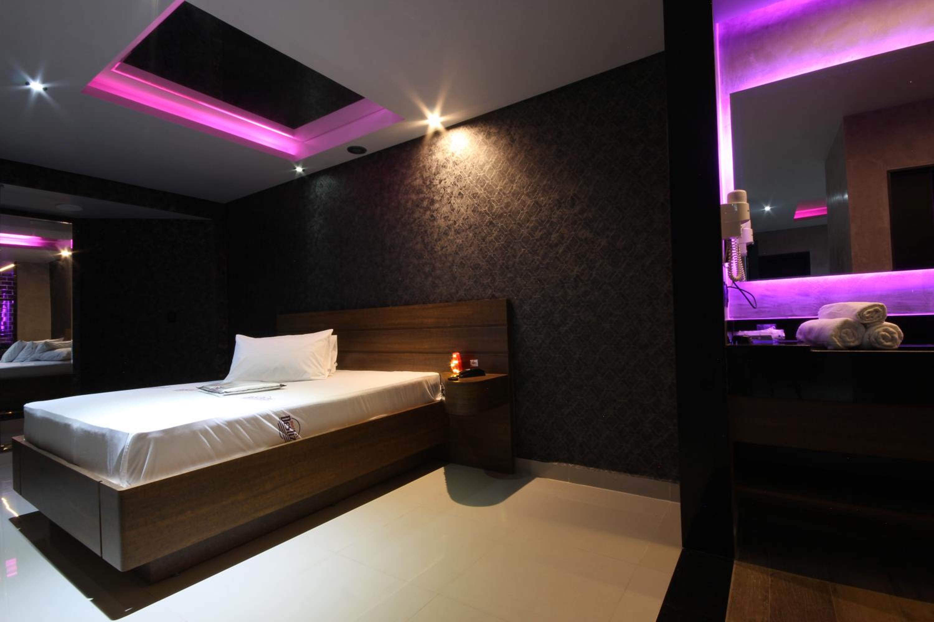 Deluxe Suite photo 1