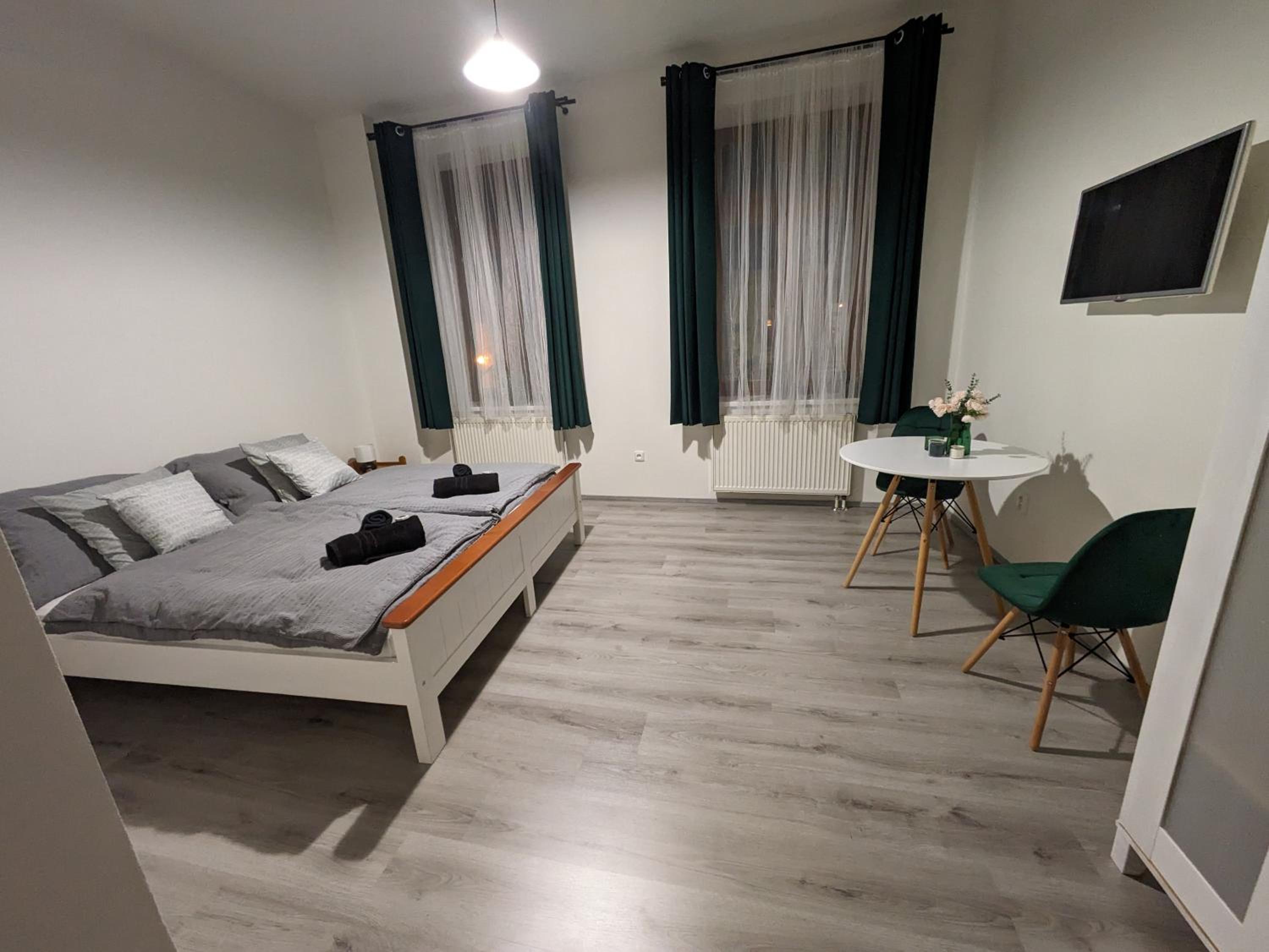 Double Room with Private Bathroom photo 1