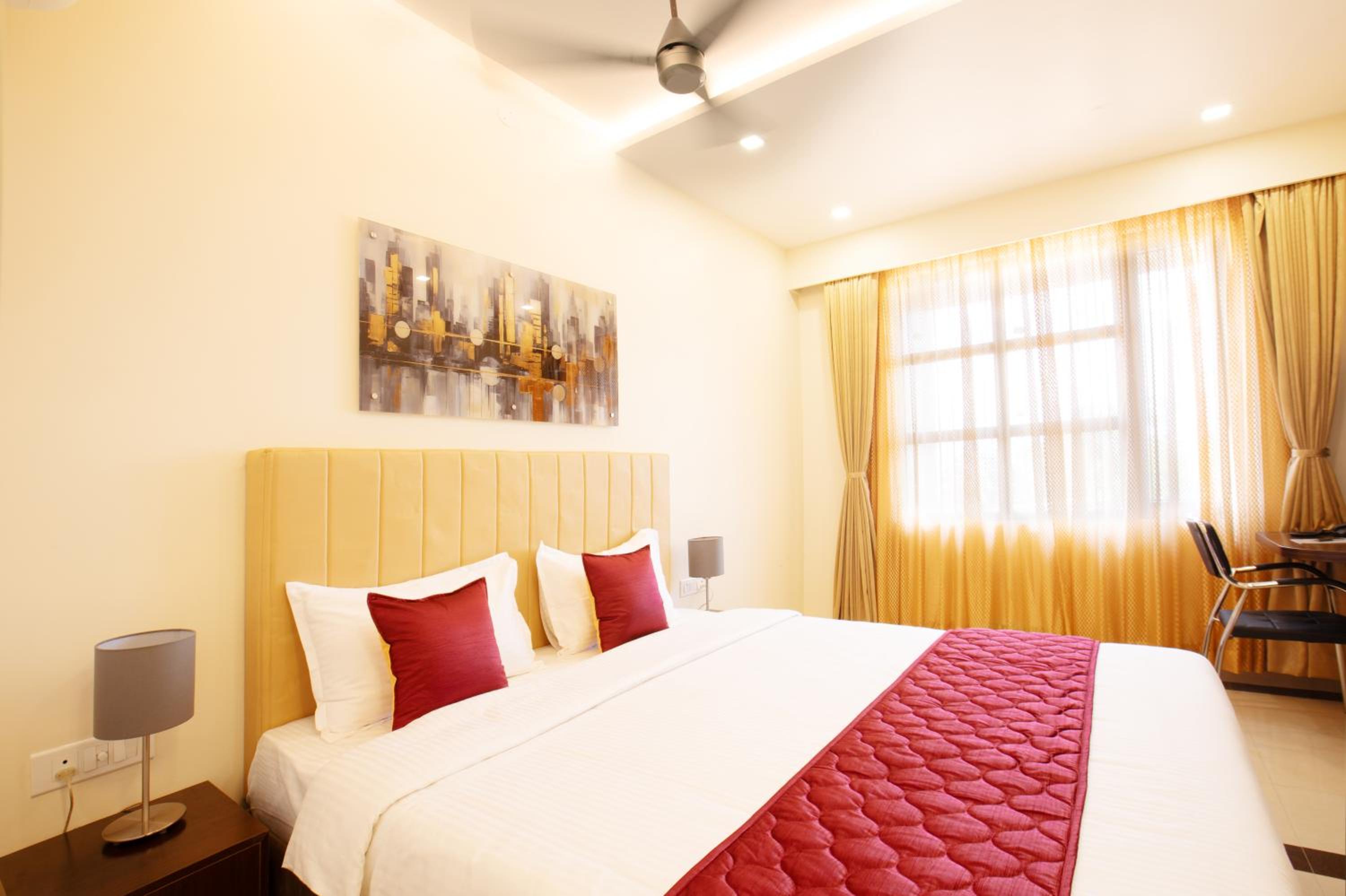 Deluxe Queen Room photo 3
