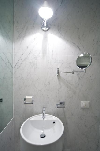 Double Room (1 Adult) - Photo 10