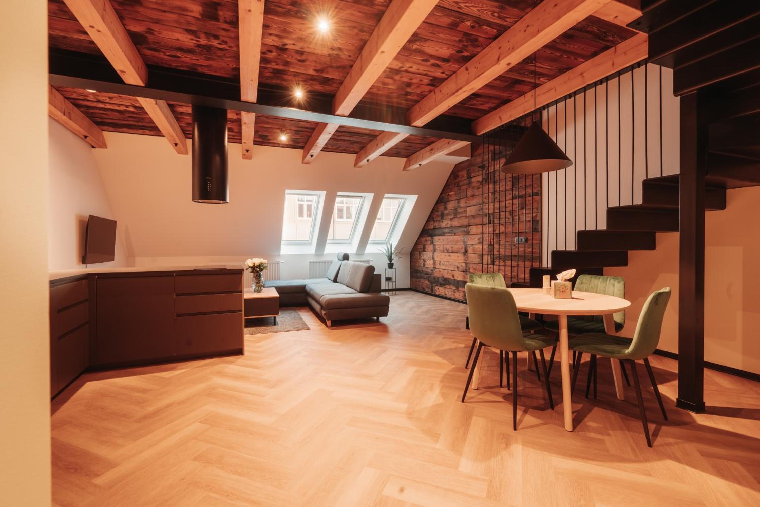 Loft photo 2