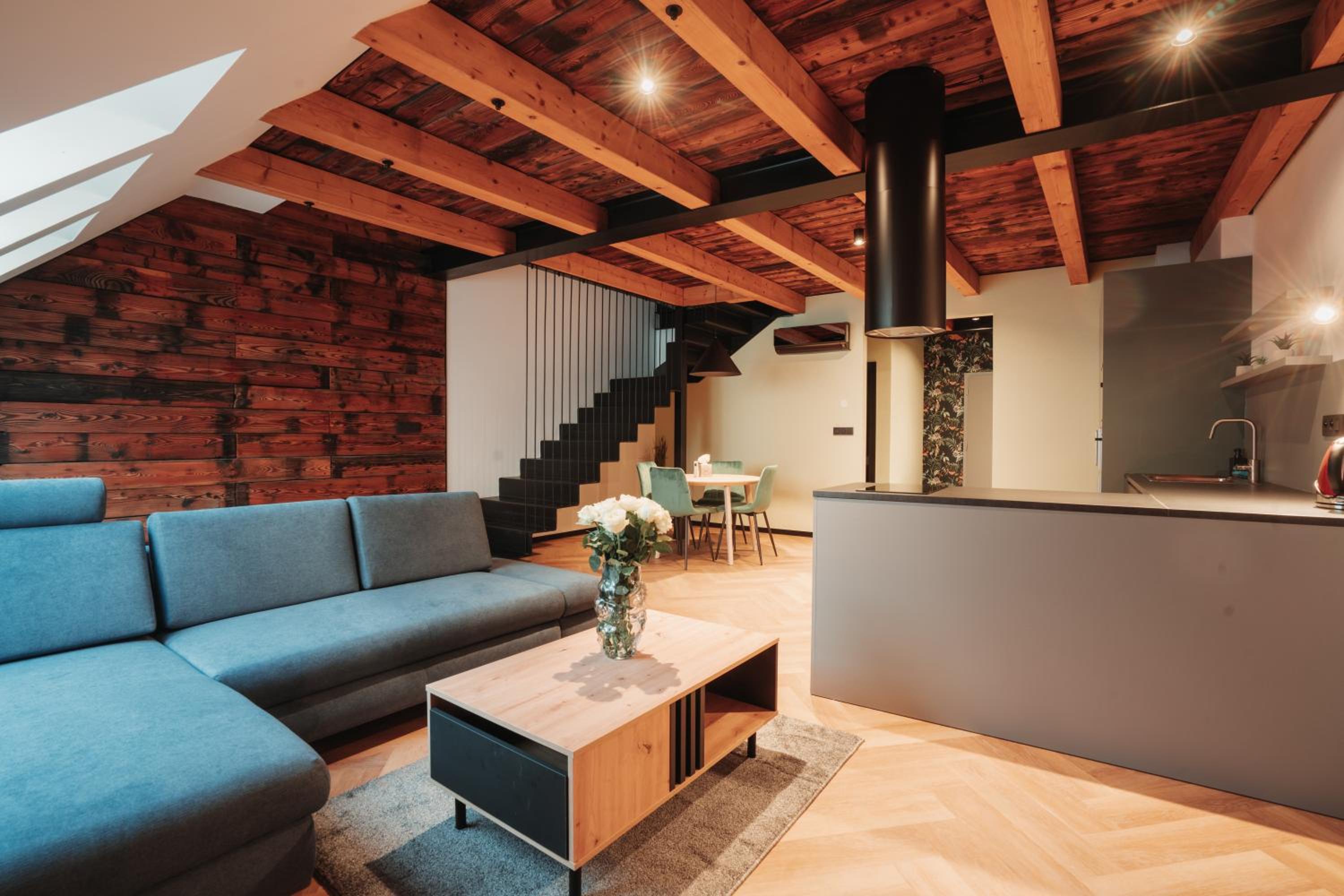 Loft photo 1
