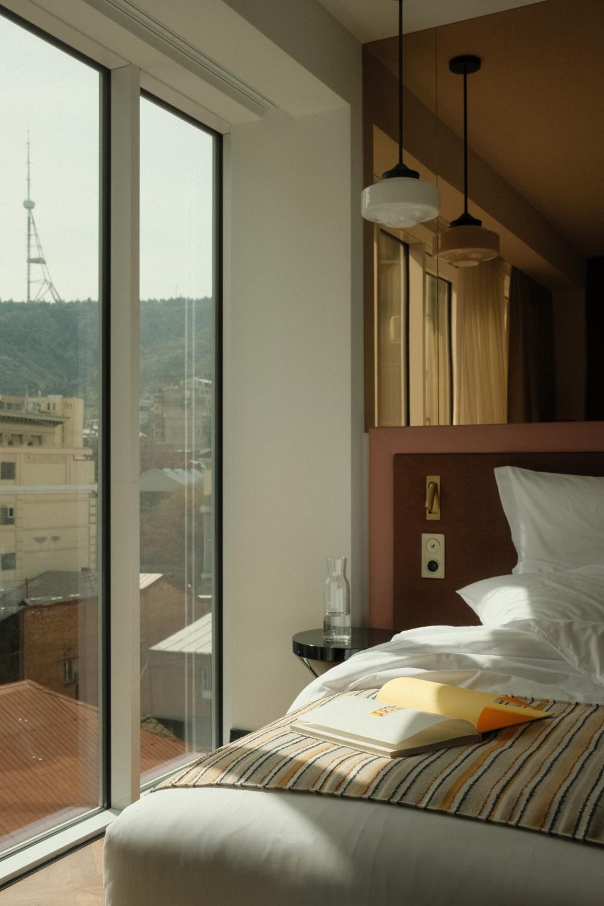 Deluxe Double or Twin Room photo 3