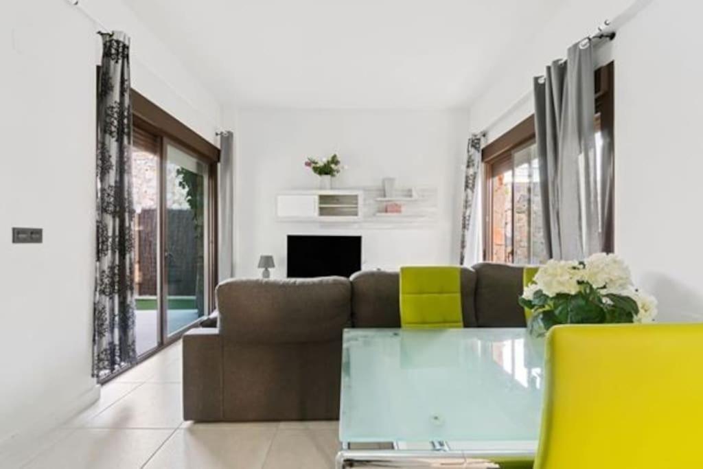 Casa de Dos Habitaciones