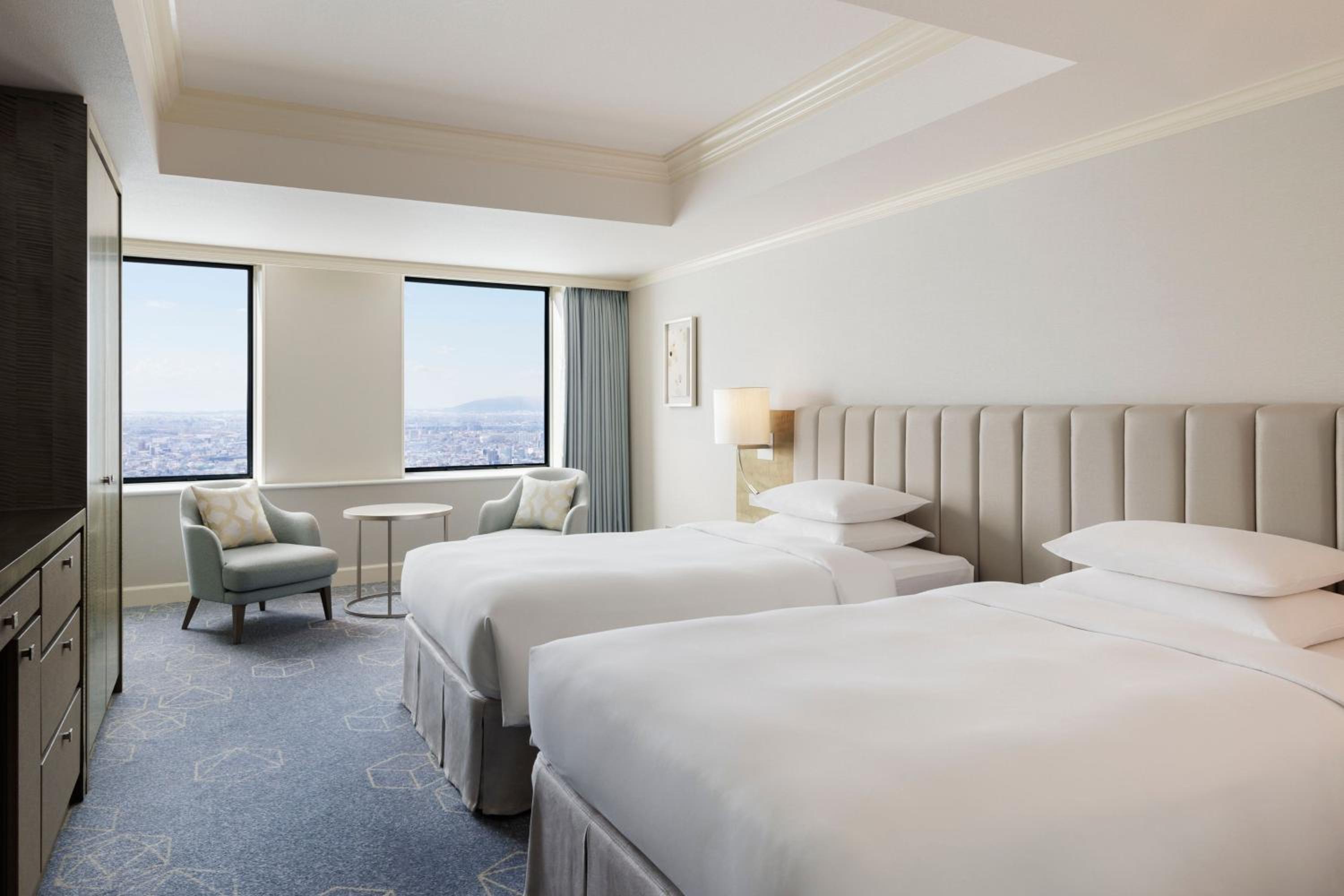 Standard Twin Room with City View photo 3