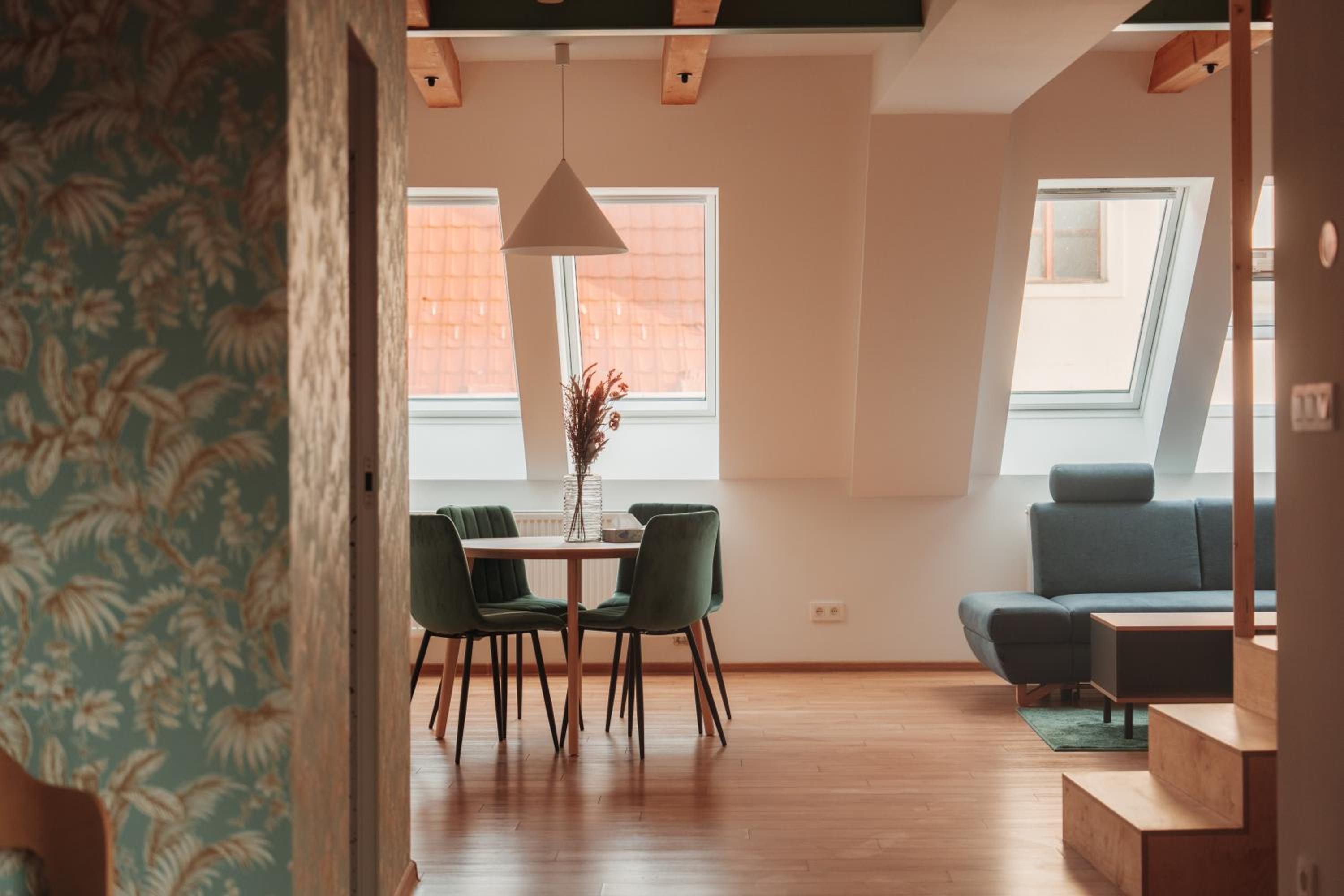 Maisonette photo 3