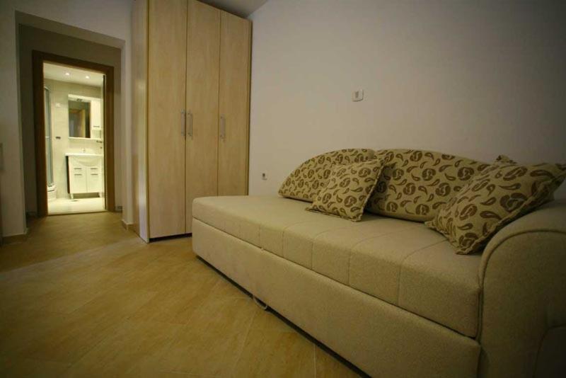 Apartment - Ground Floor photo 3