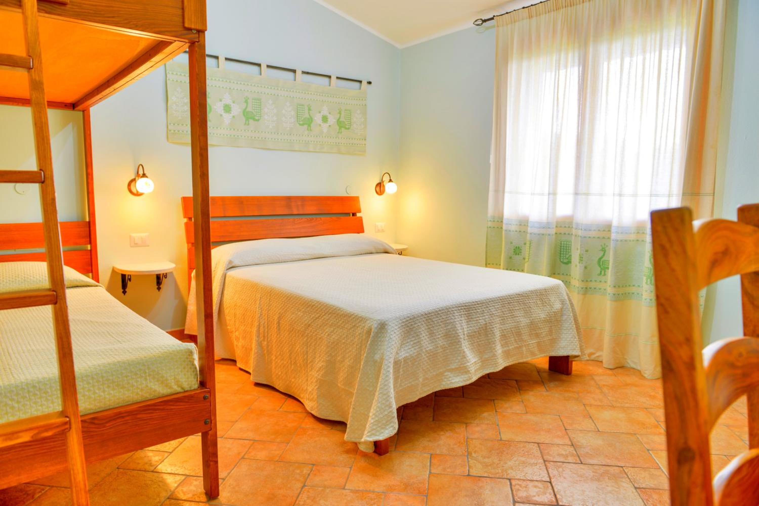 Quadruple Room With Private Bathroom