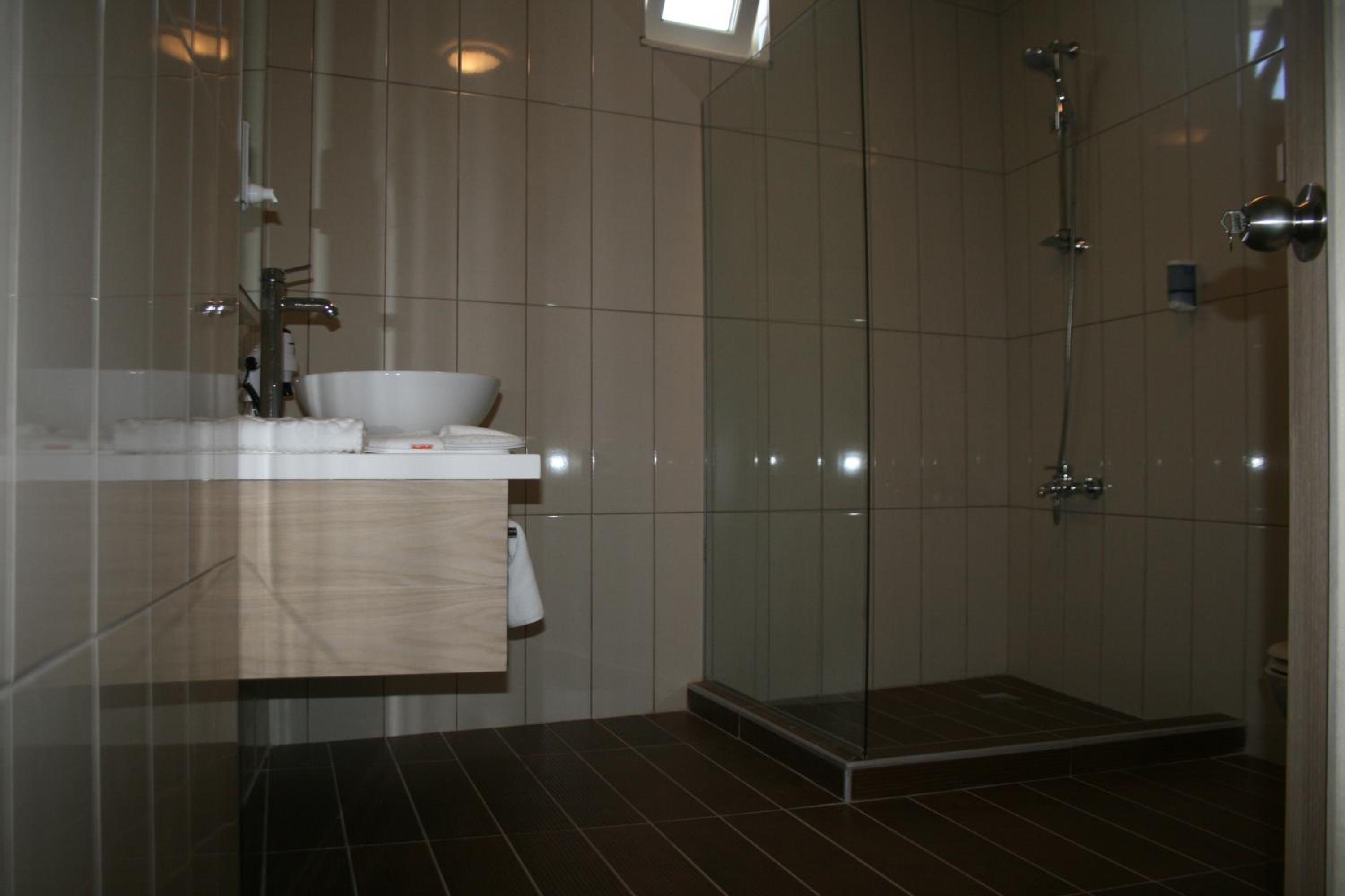 Standard Triple Room photo 2