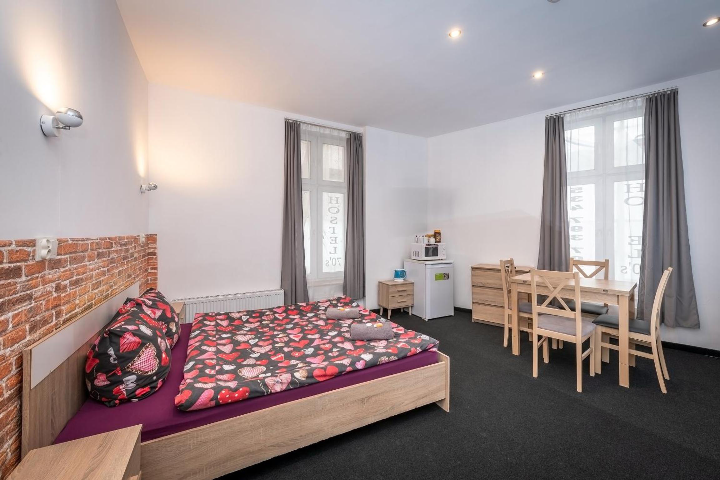 Comfort Triple Room with Shower - Photo 4