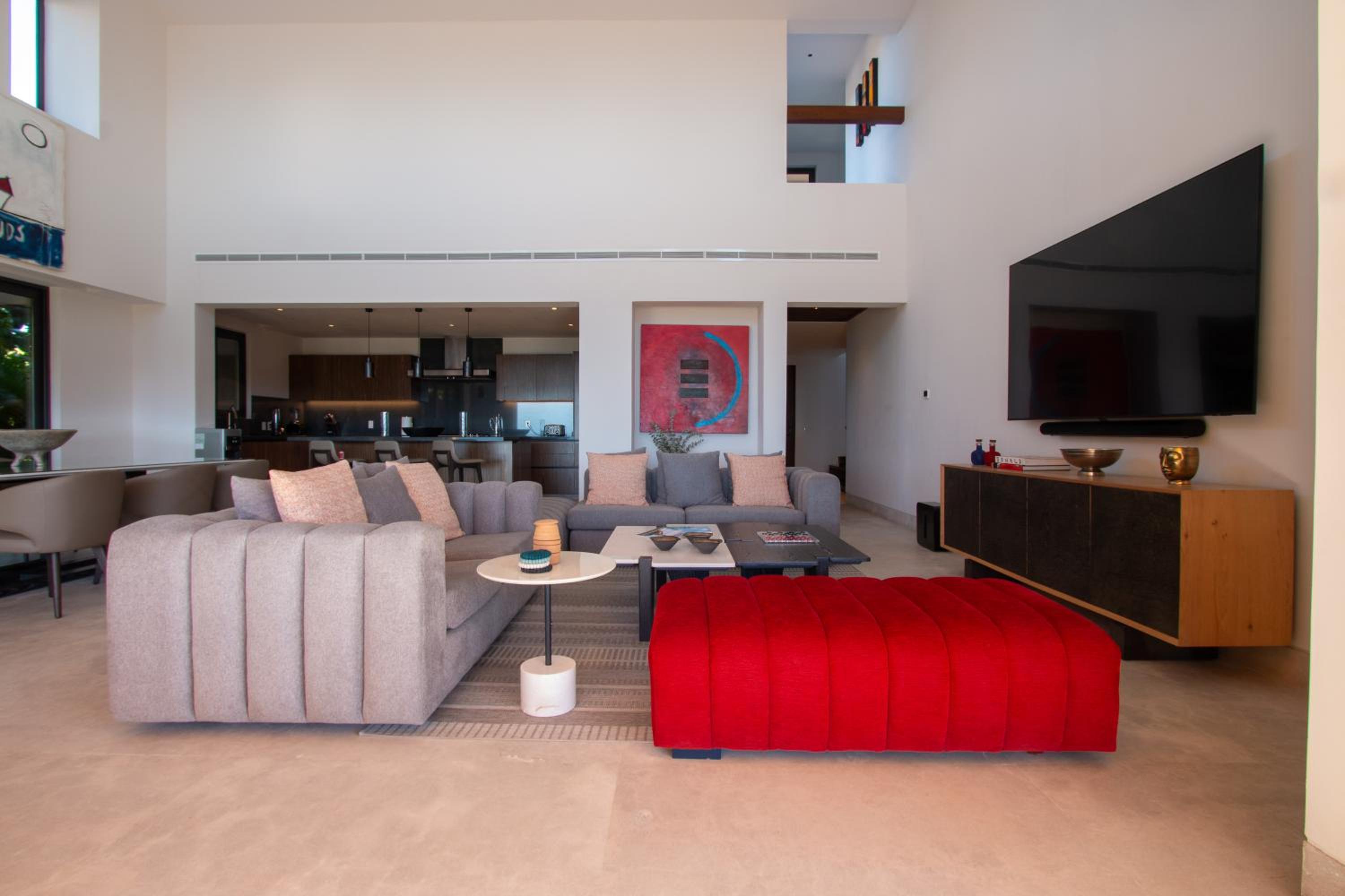 Three-Bedroom Villa photo 1