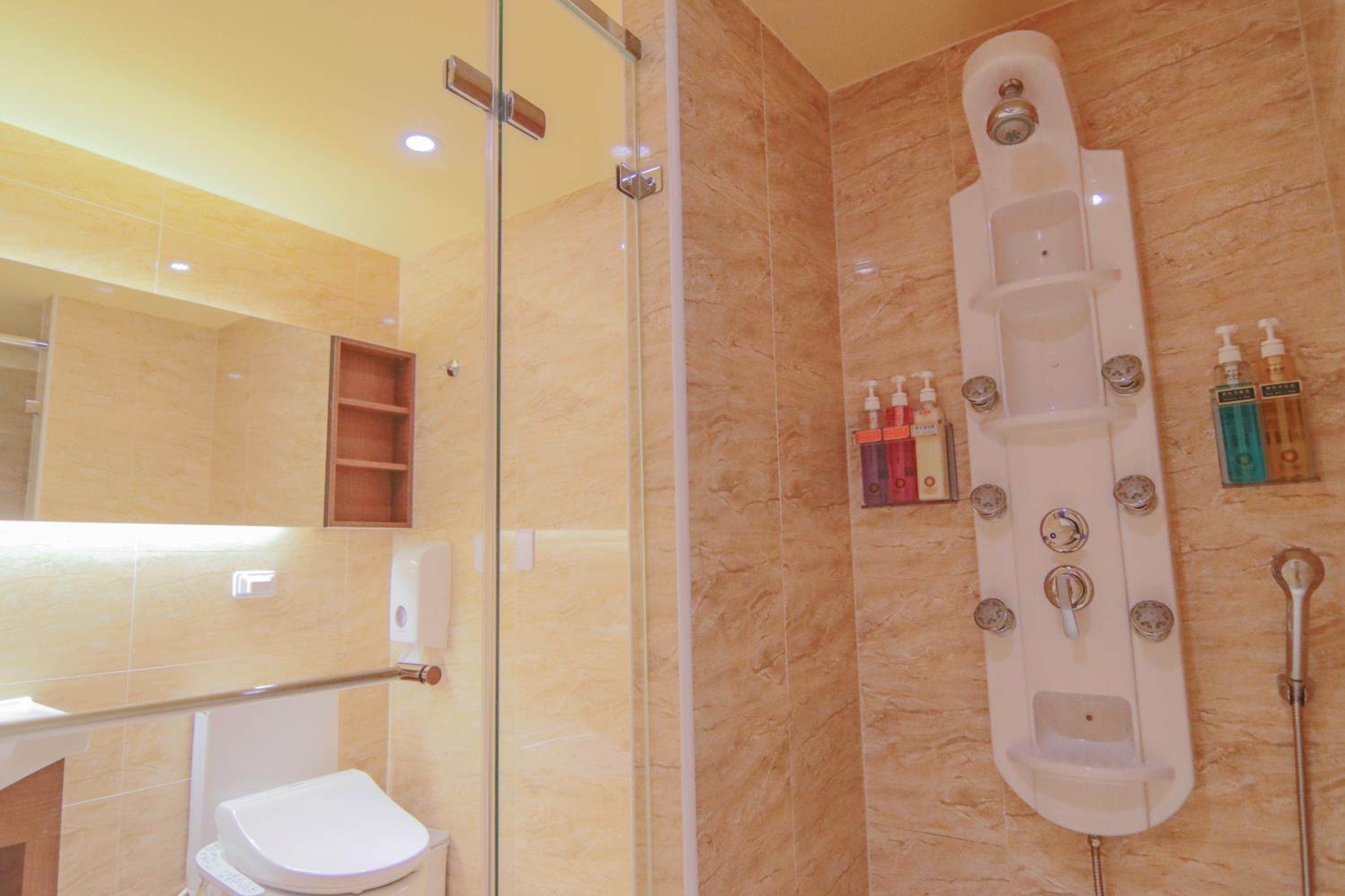 Business Twin Room - Photo 5