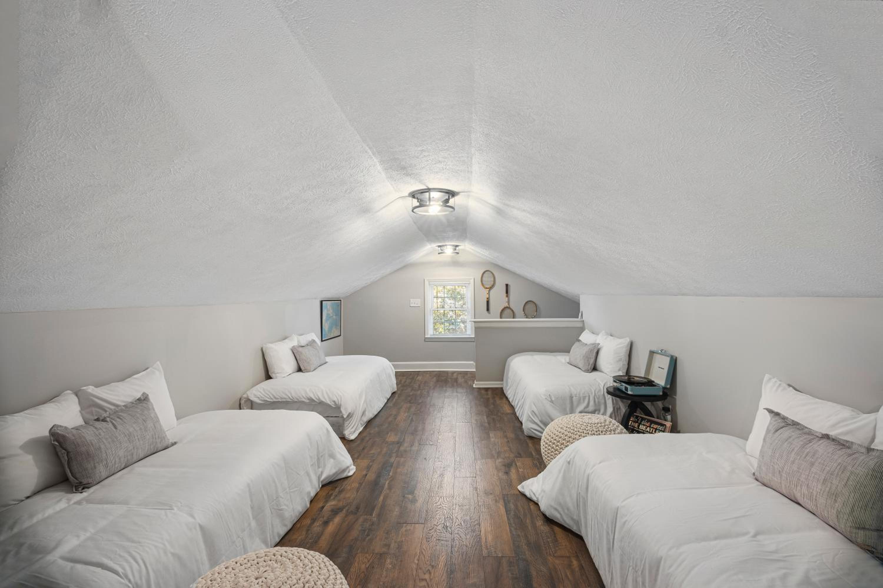 Three-Bedroom House photo 1