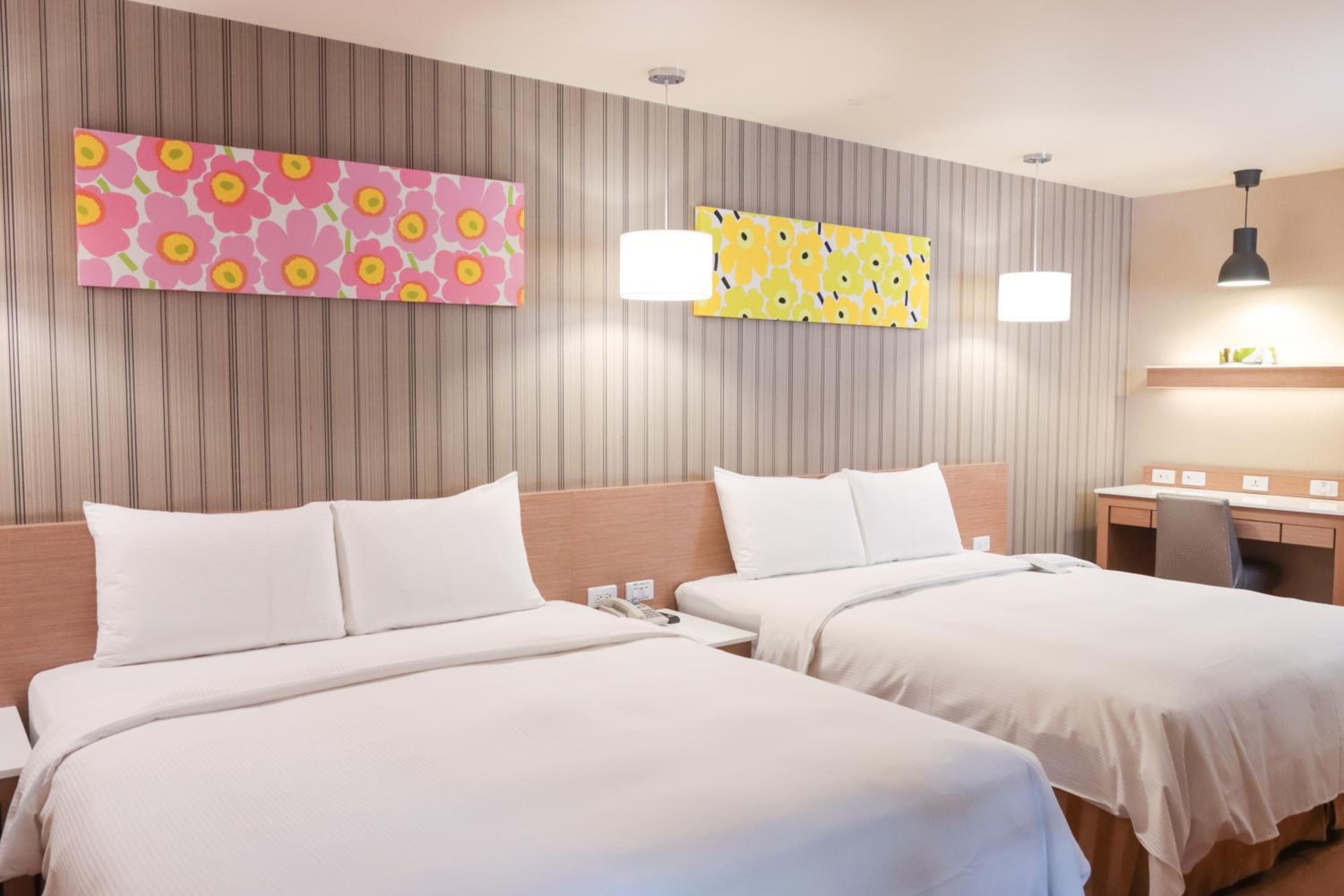 Standard Quadruple Room - Photo 1
